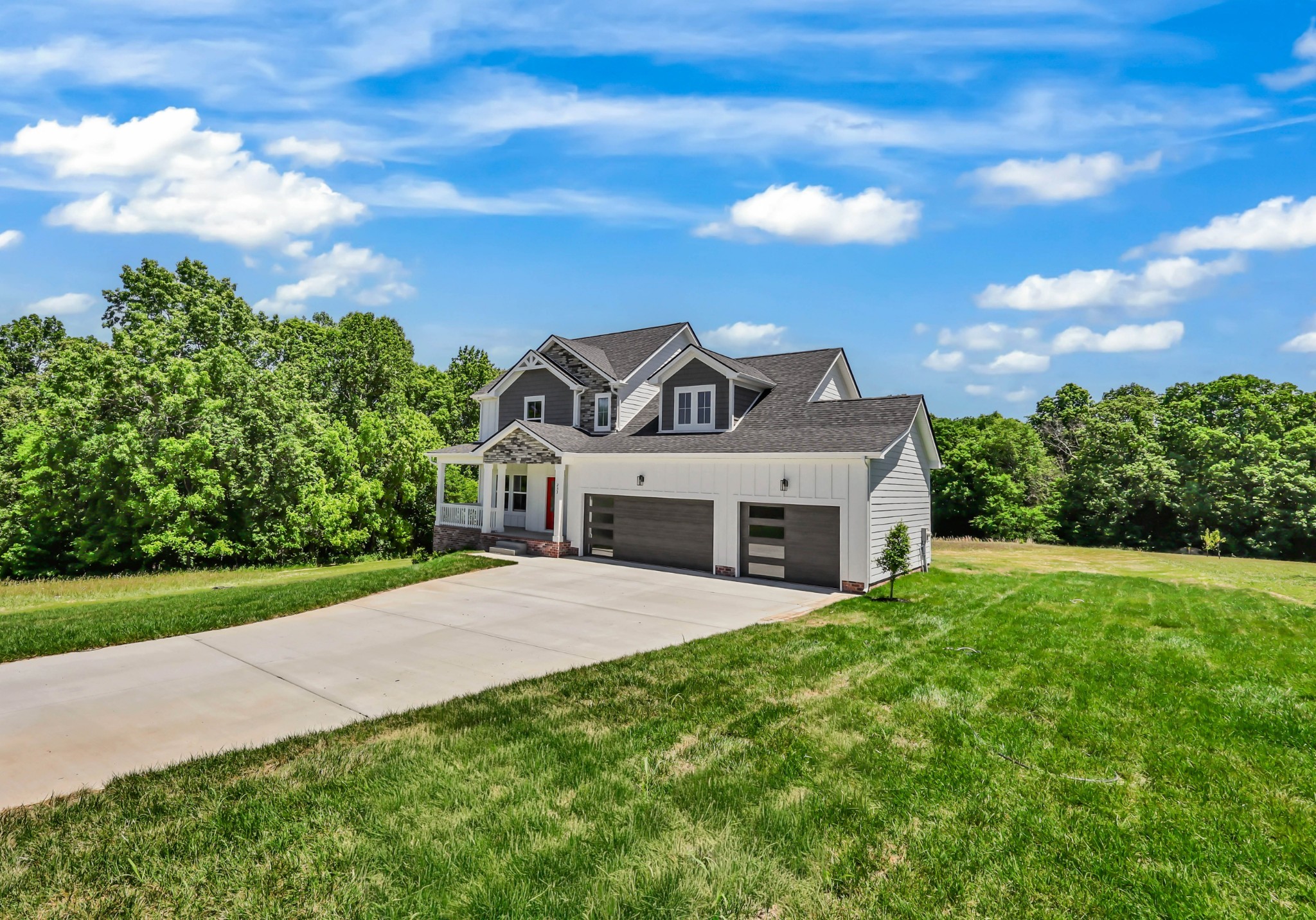233 Lewis Grant Ln