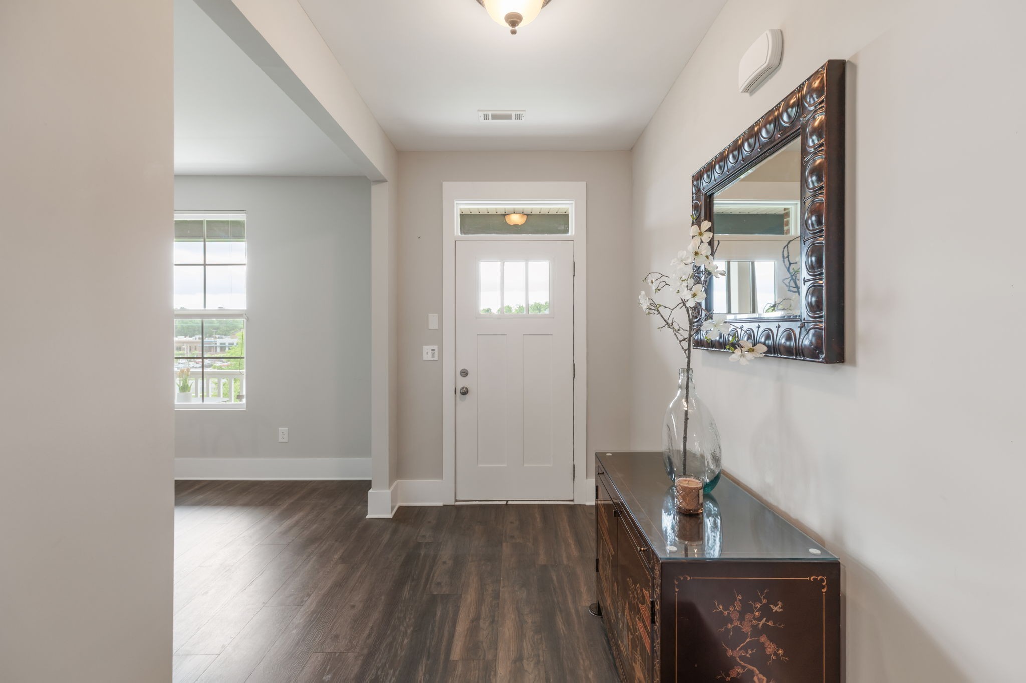 1024 Nave Ct