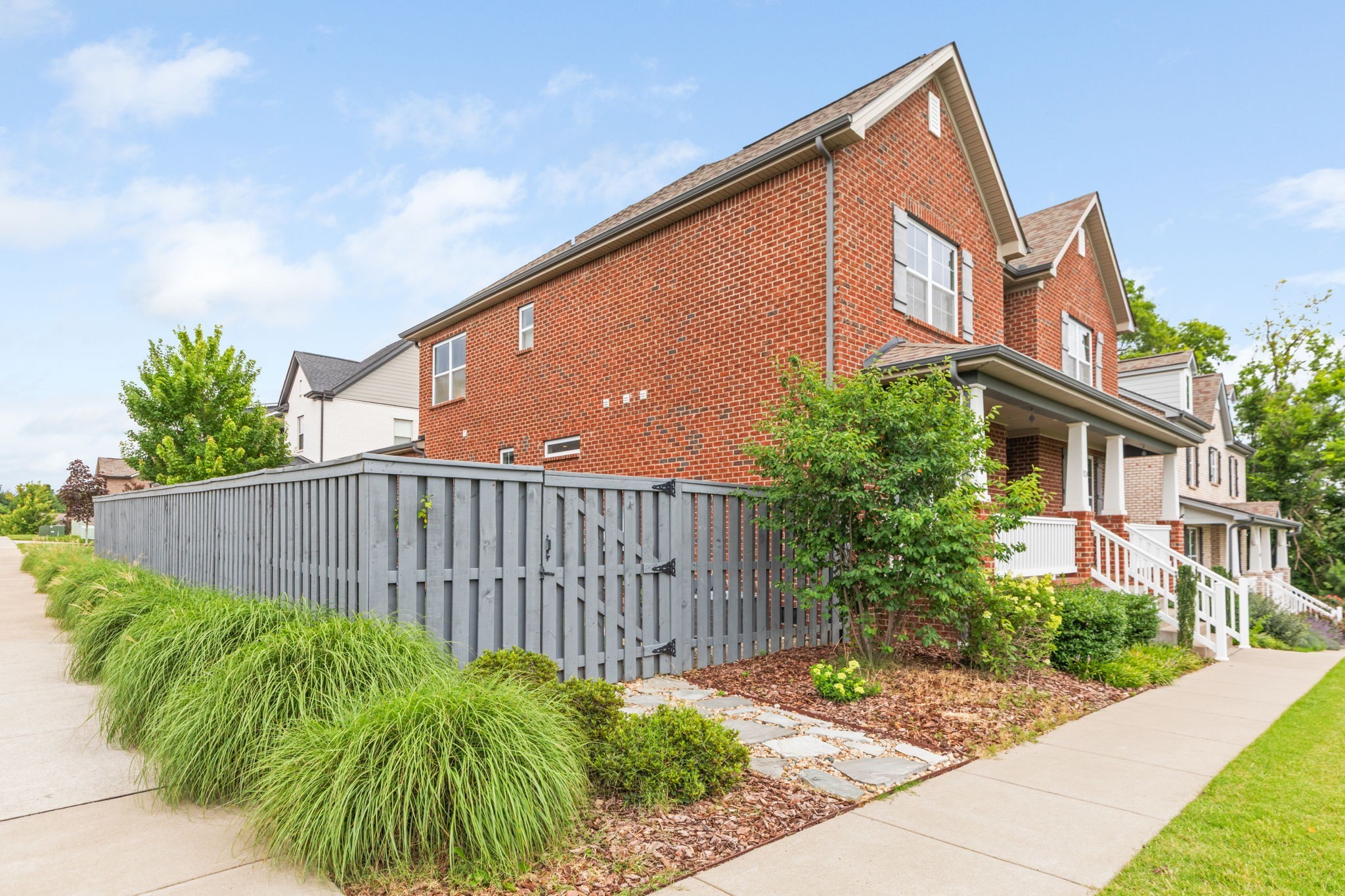 1024 Nave Ct