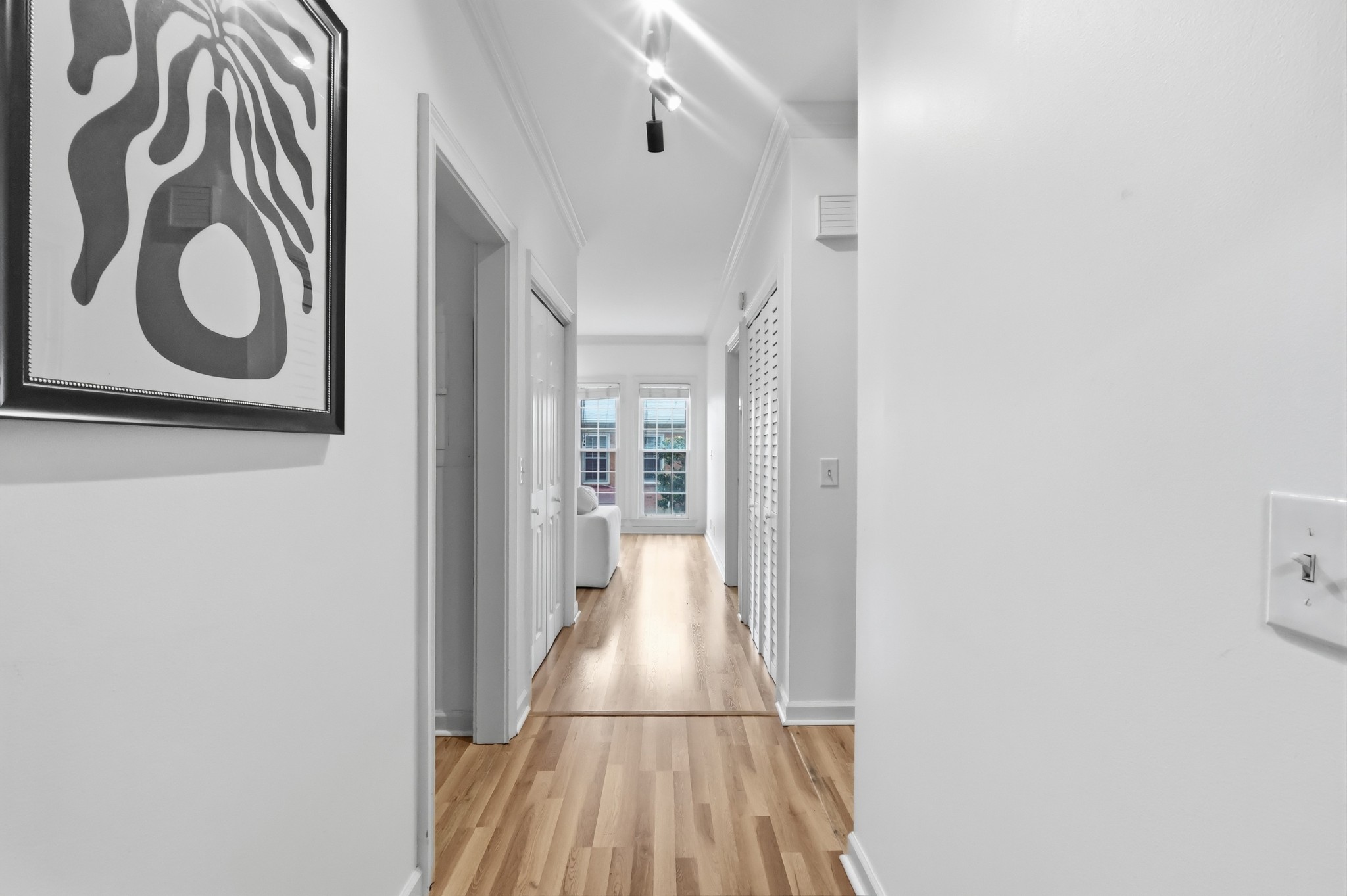 3110 W End Cir