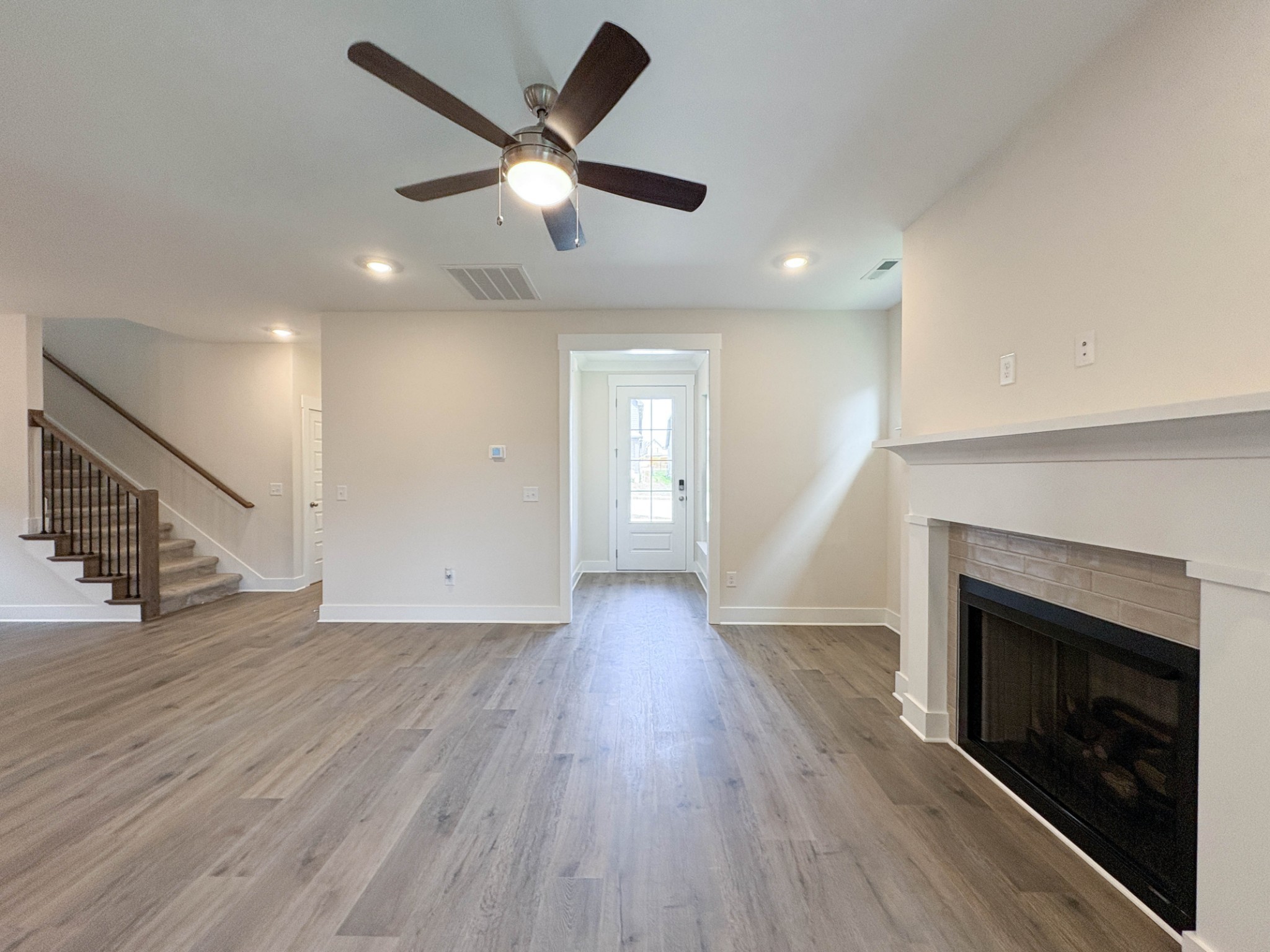 107 Sable East St
