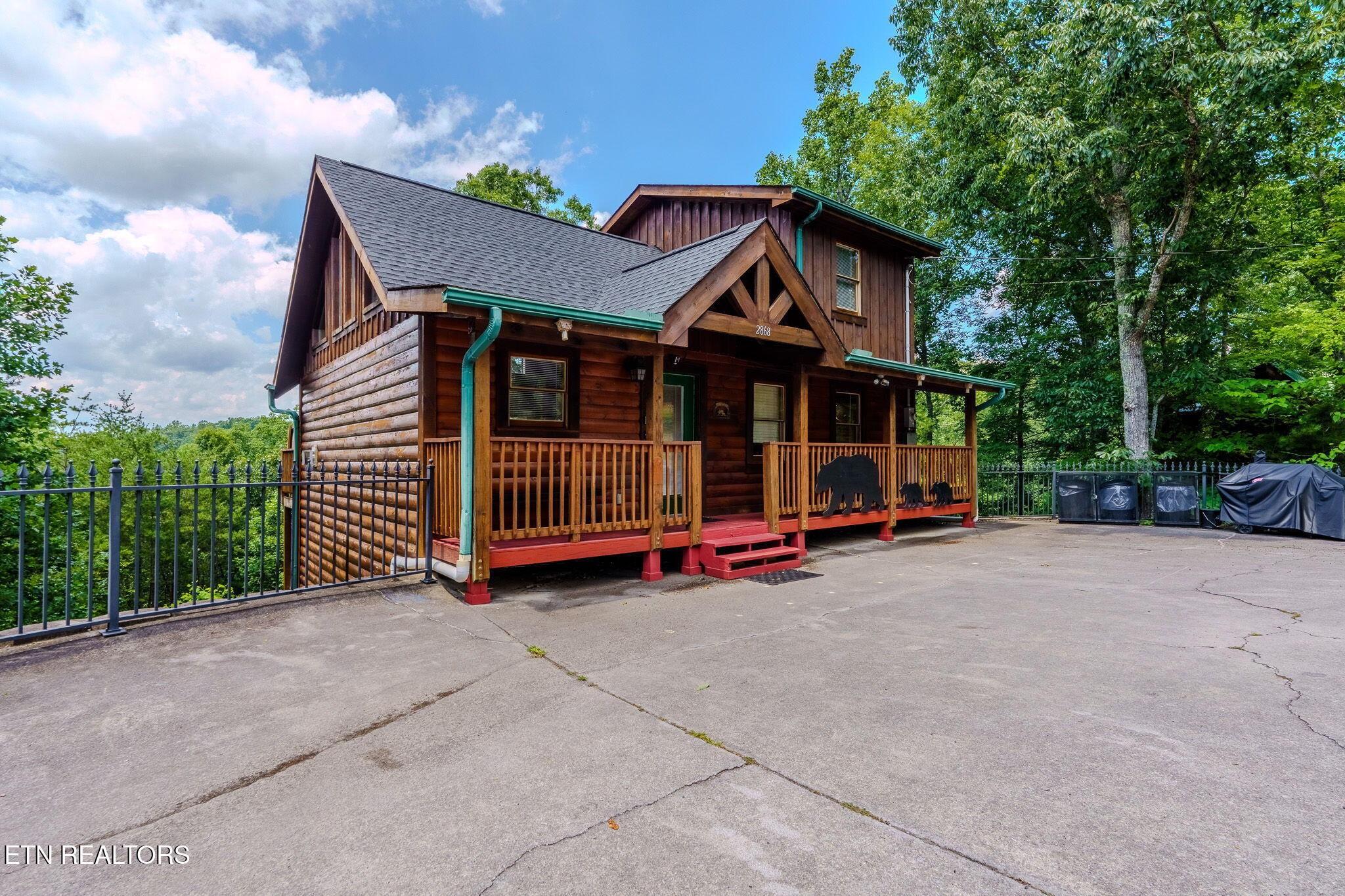 2868 Pine Haven Drive