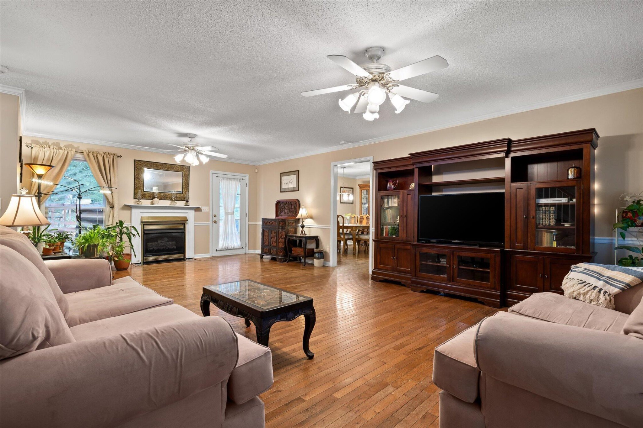 1668 Flagstone Point, NW