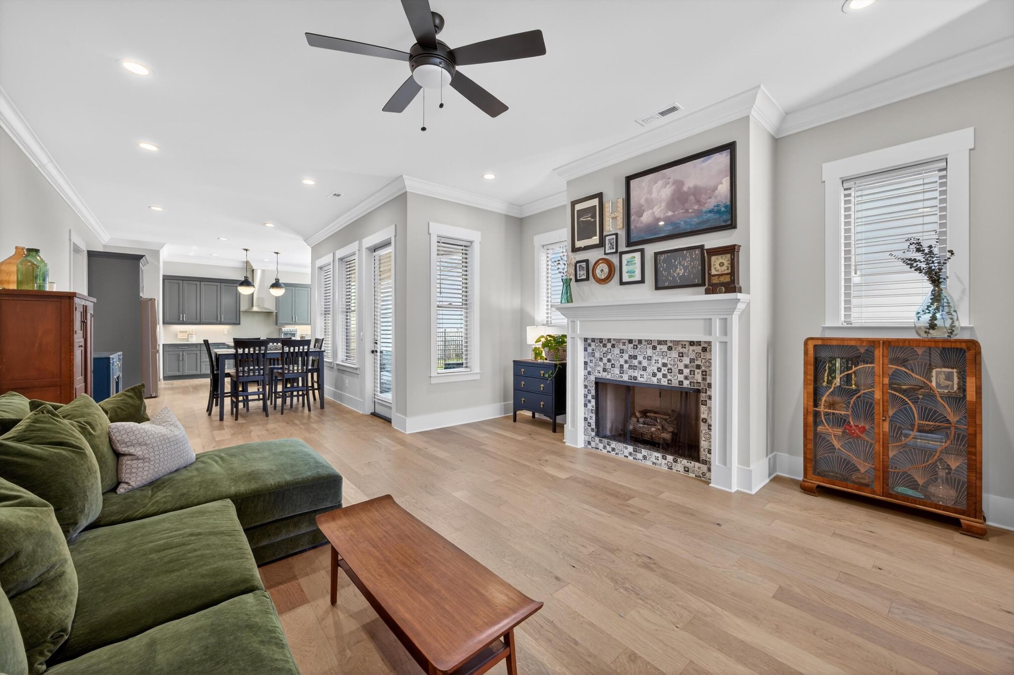4162 Barnsley Loop