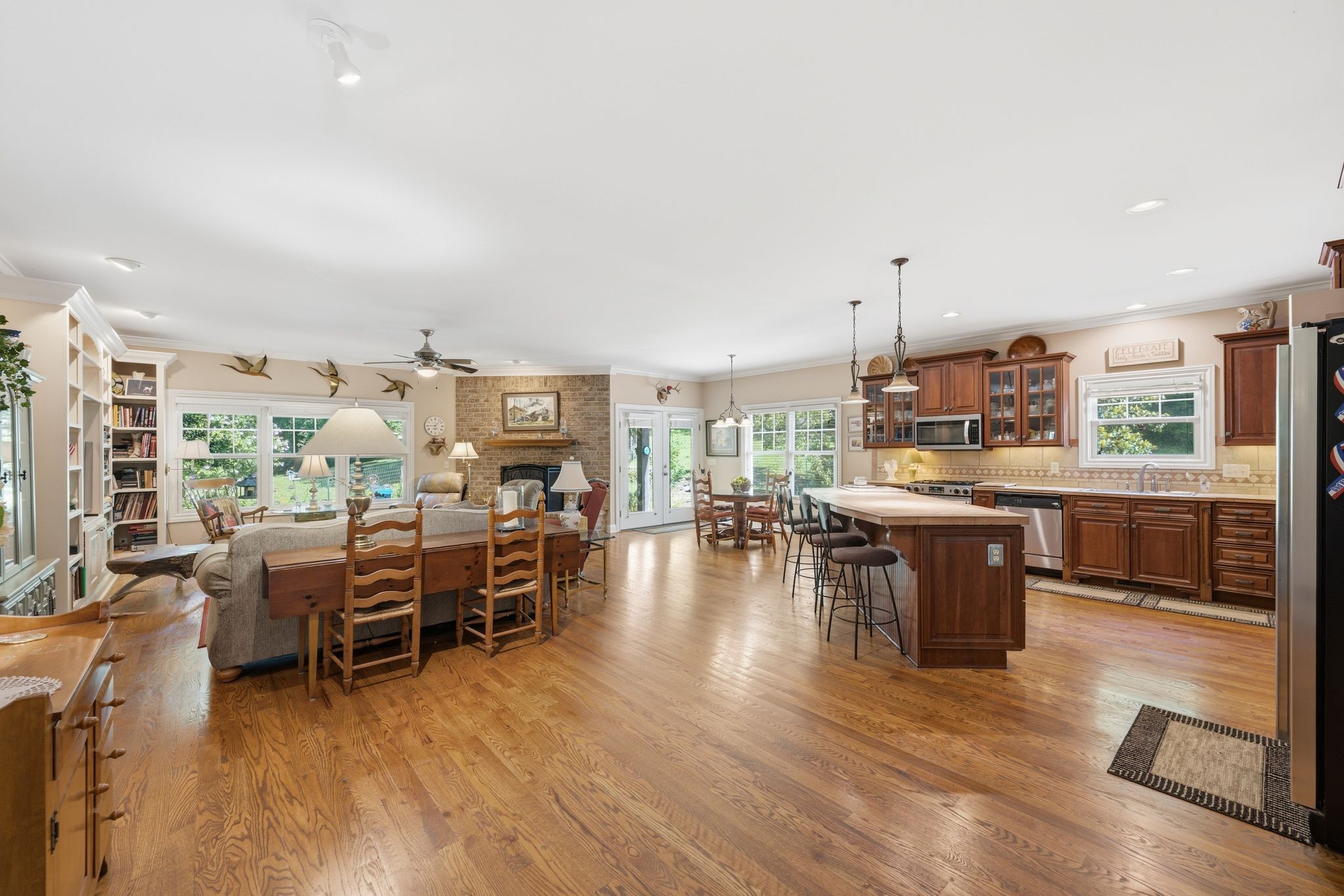 1747 Molly Hollow Rd