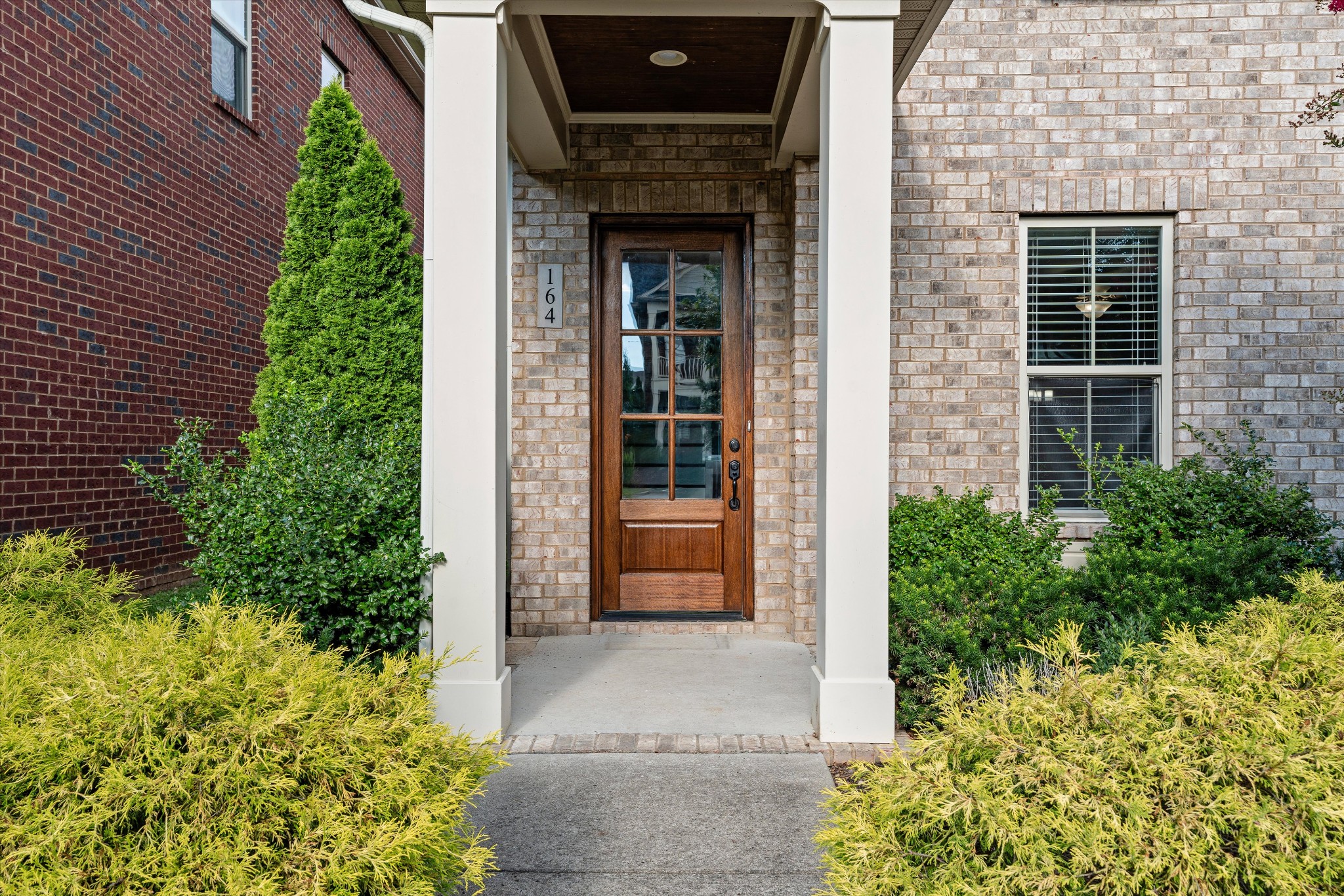 164 Ashcrest Pt