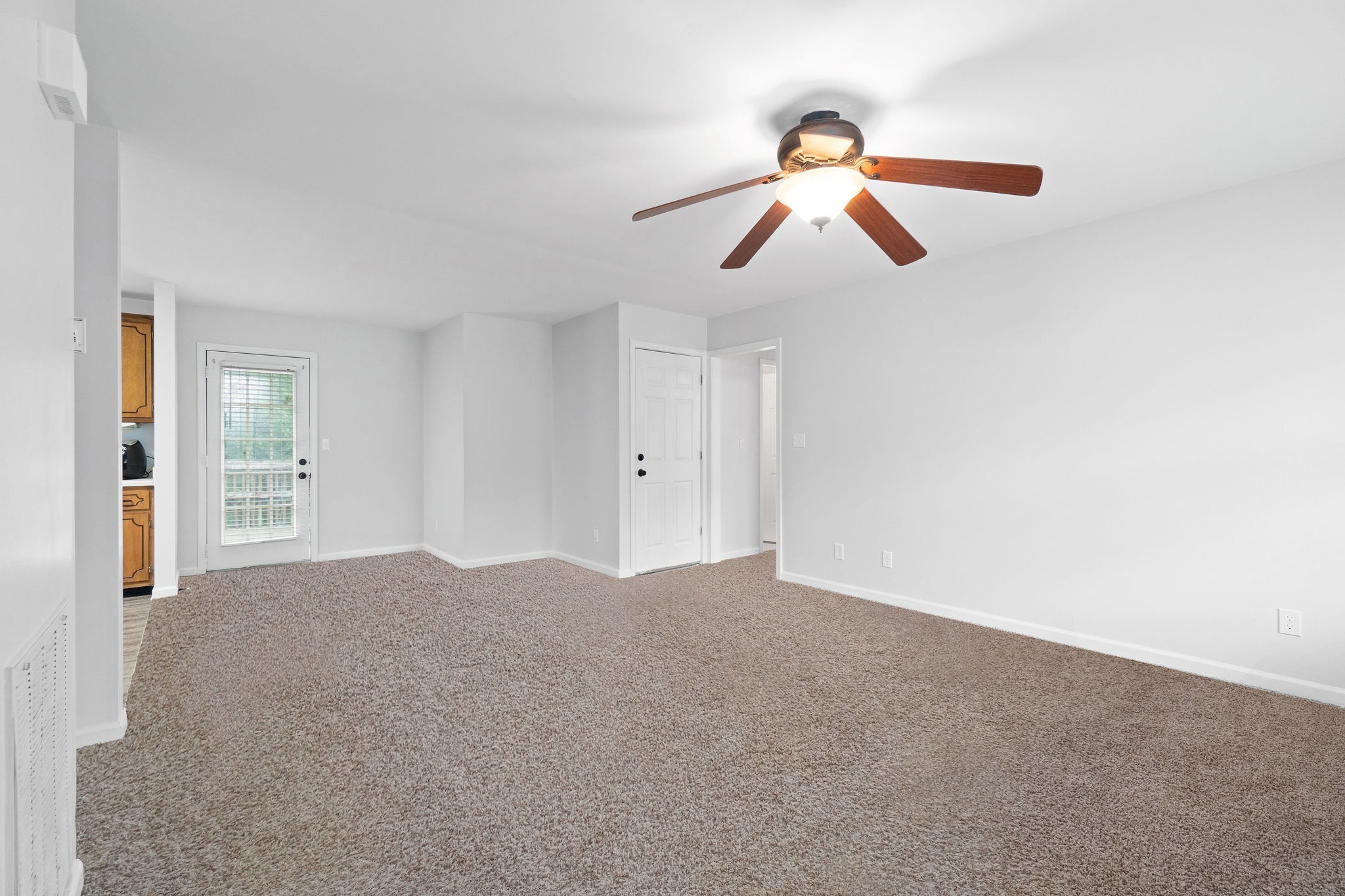 2706 Knob Ct