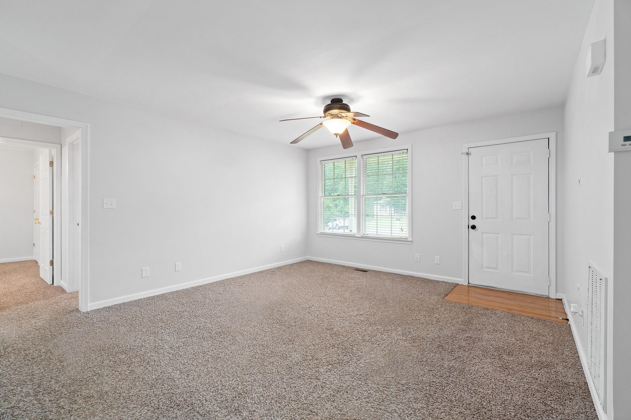 2706 Knob Ct