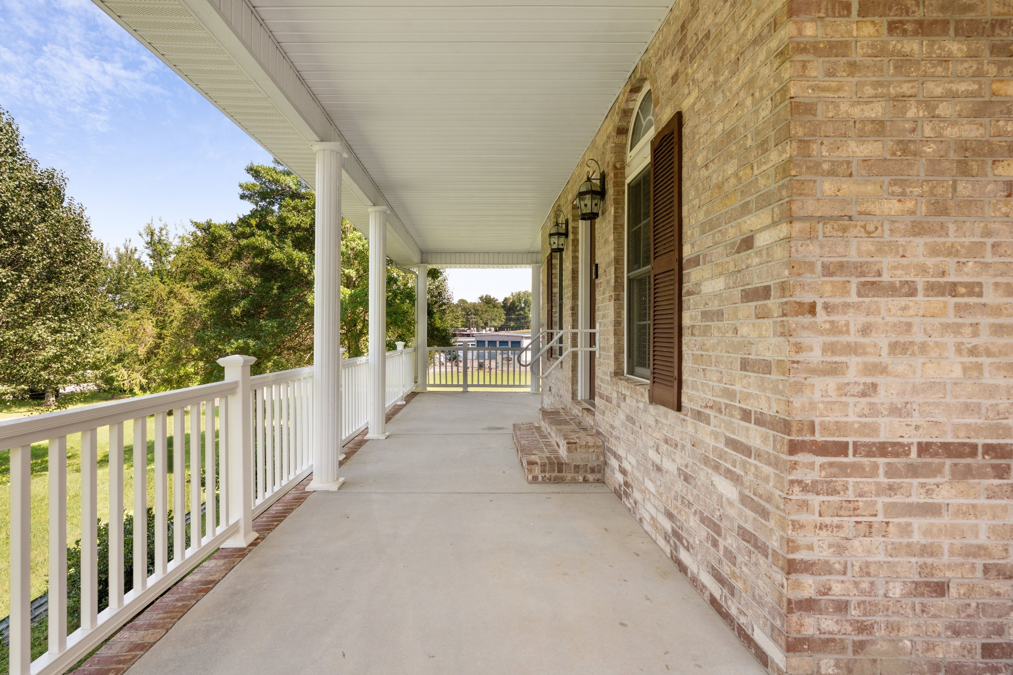 87 Hillcrest Rd
