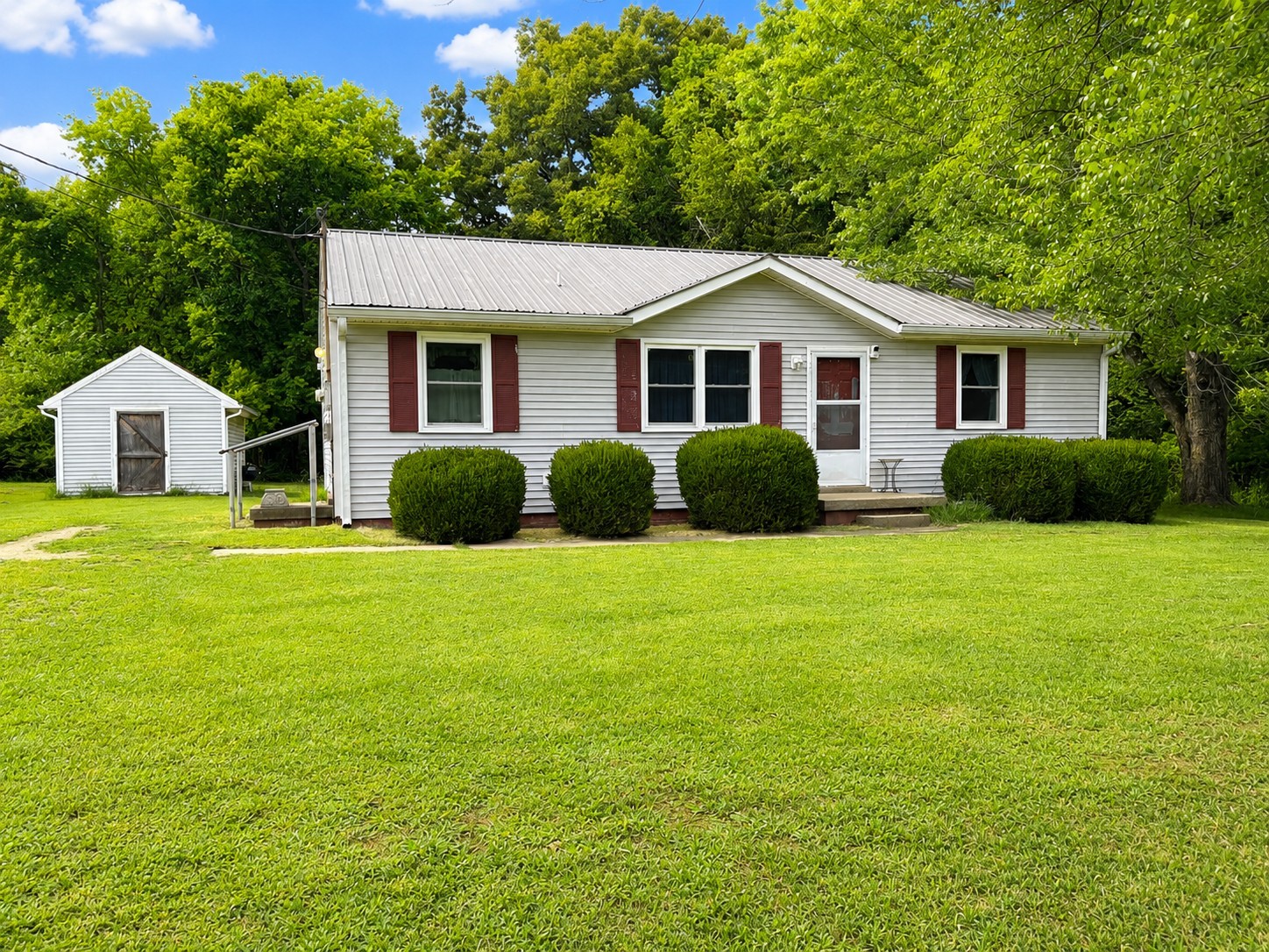 307 Barkwood Dr