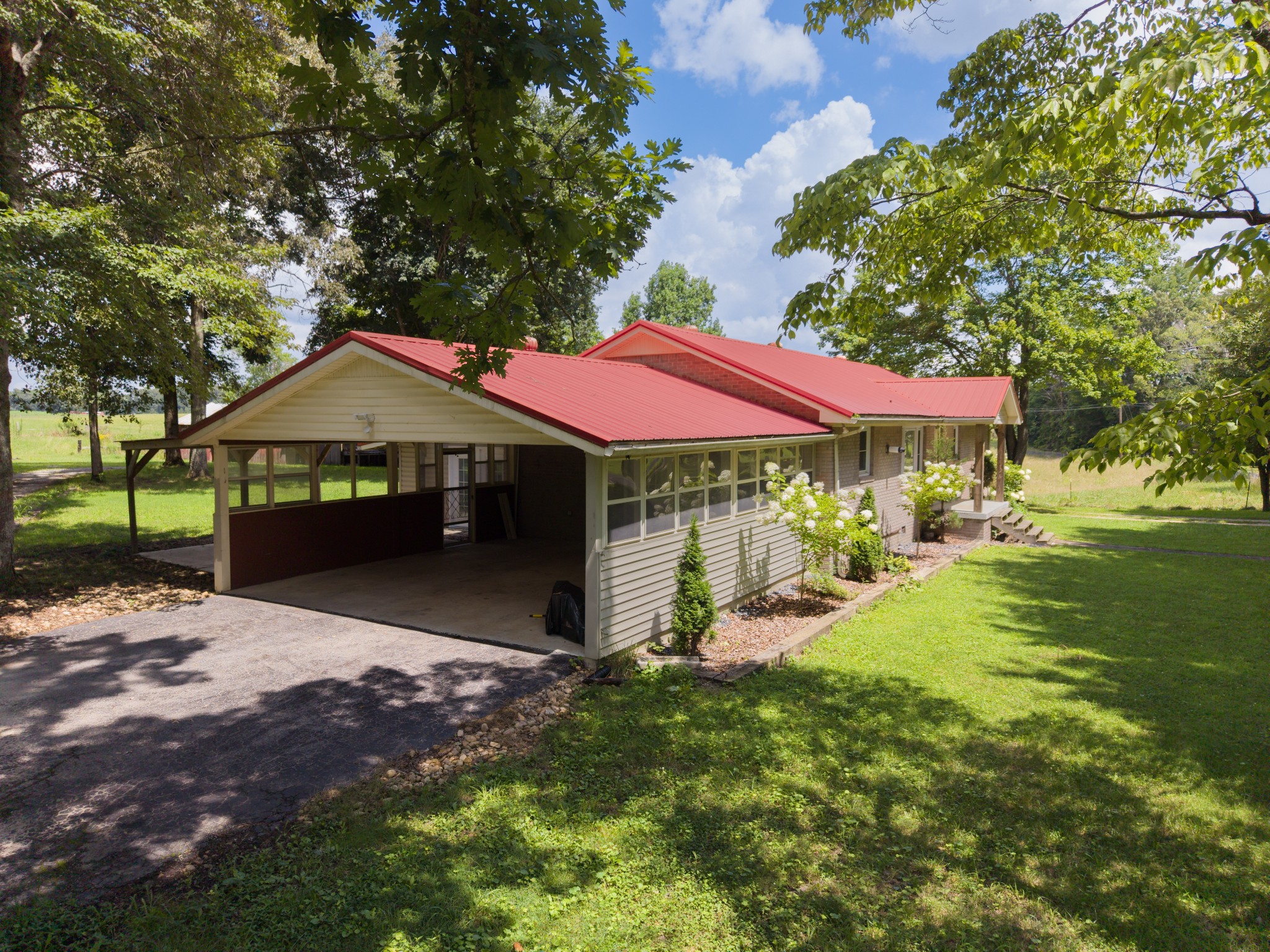 373 Hatch Rd