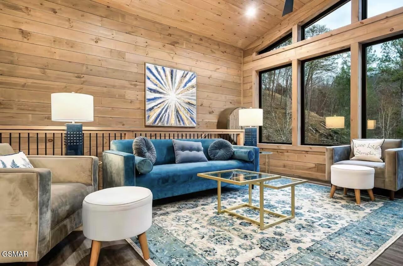 1508 Mountain Drive