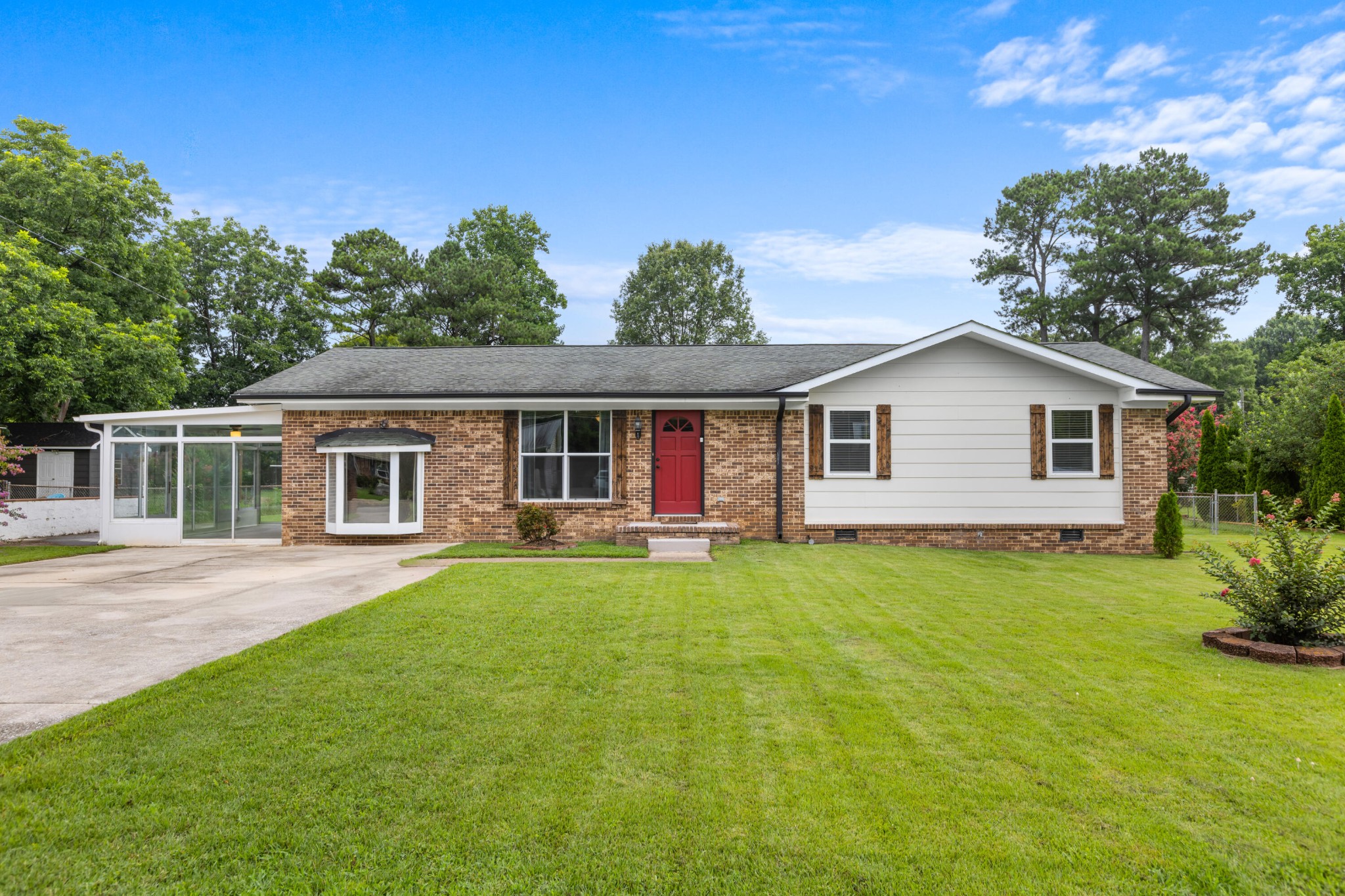 582 Pinewood Circle