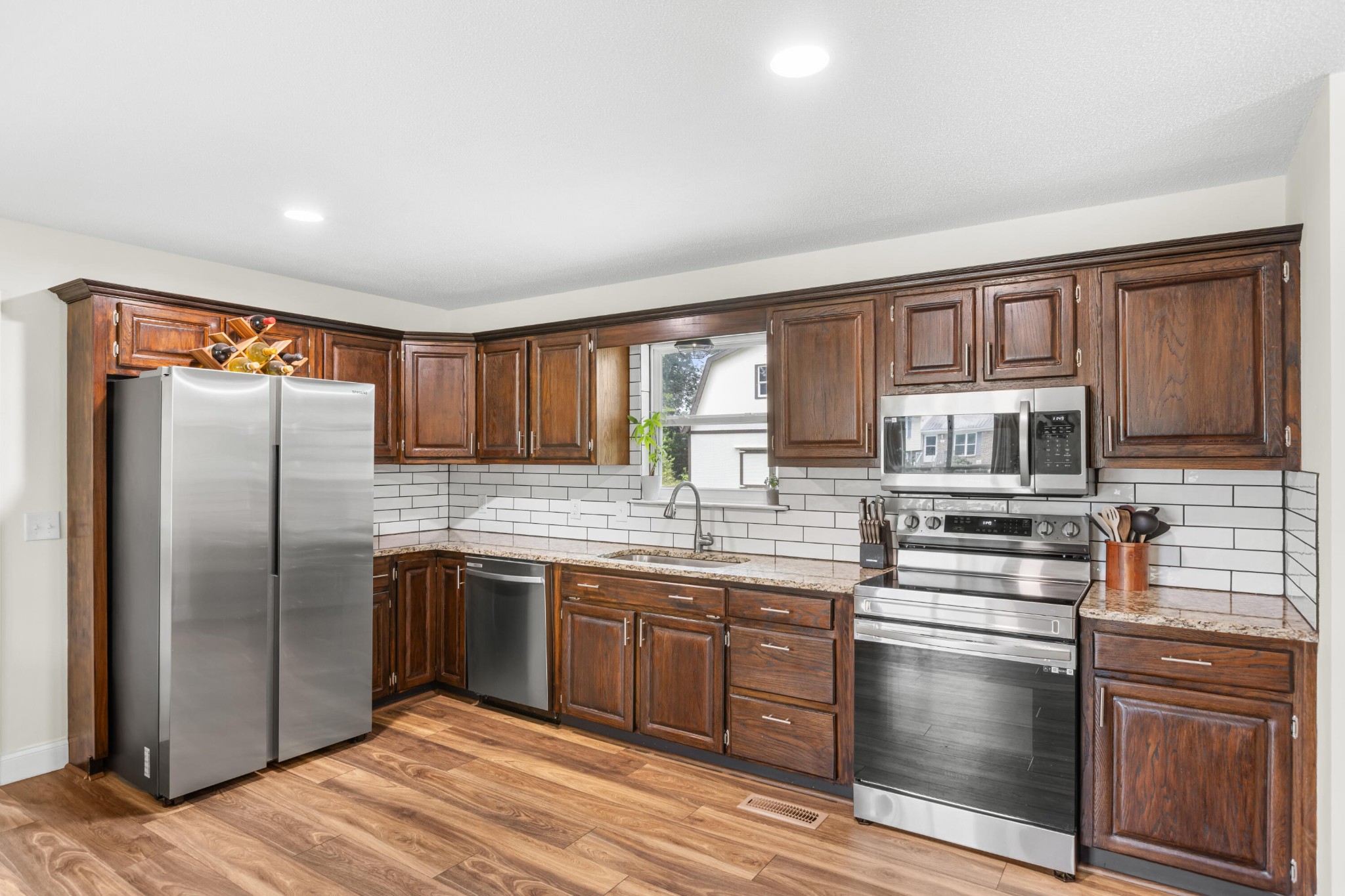 582 Pinewood Circle