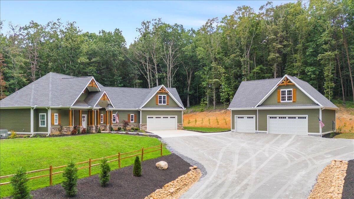 3710 River Road