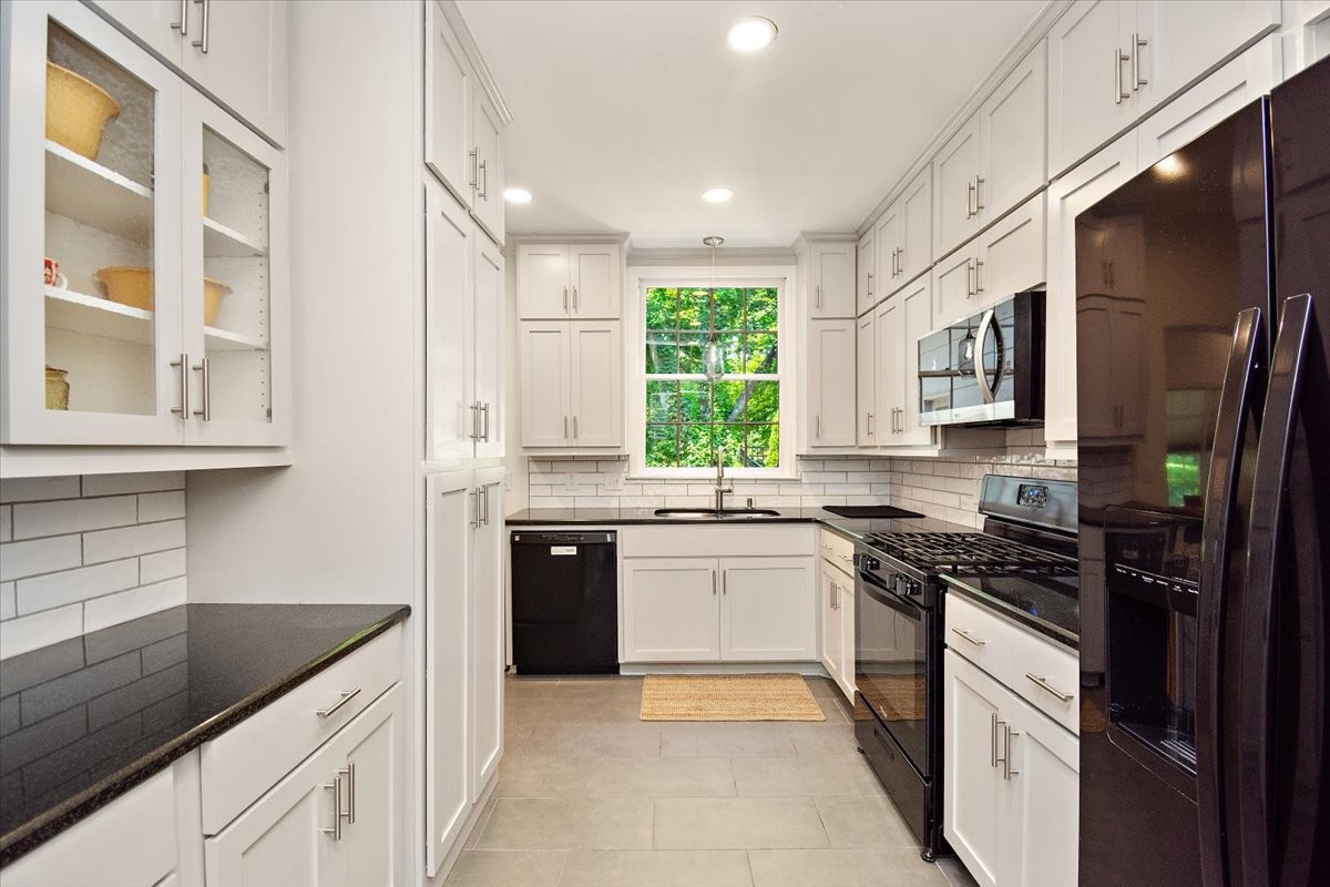 106 Basil Ct