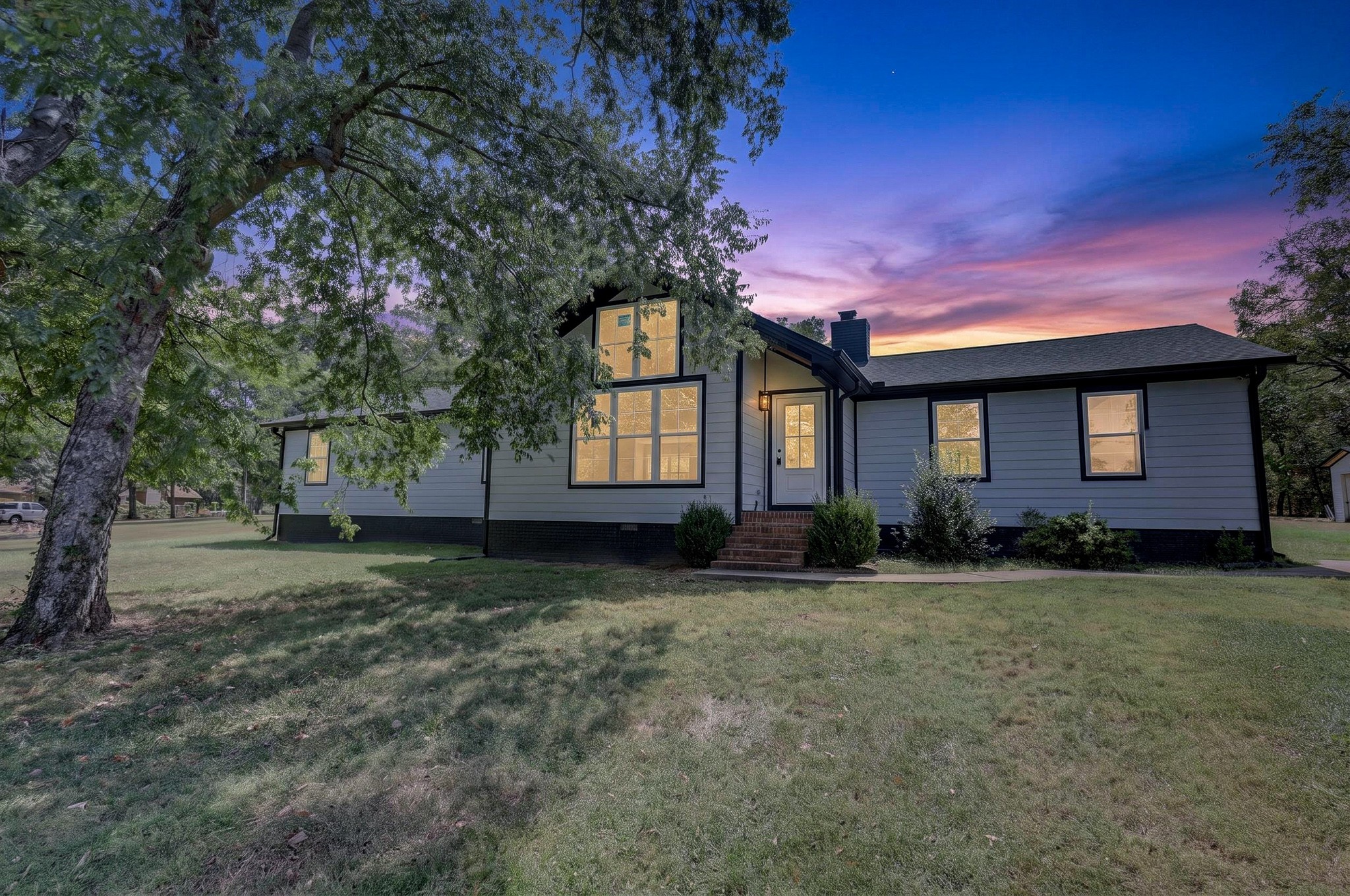 3194 Johnson Ln