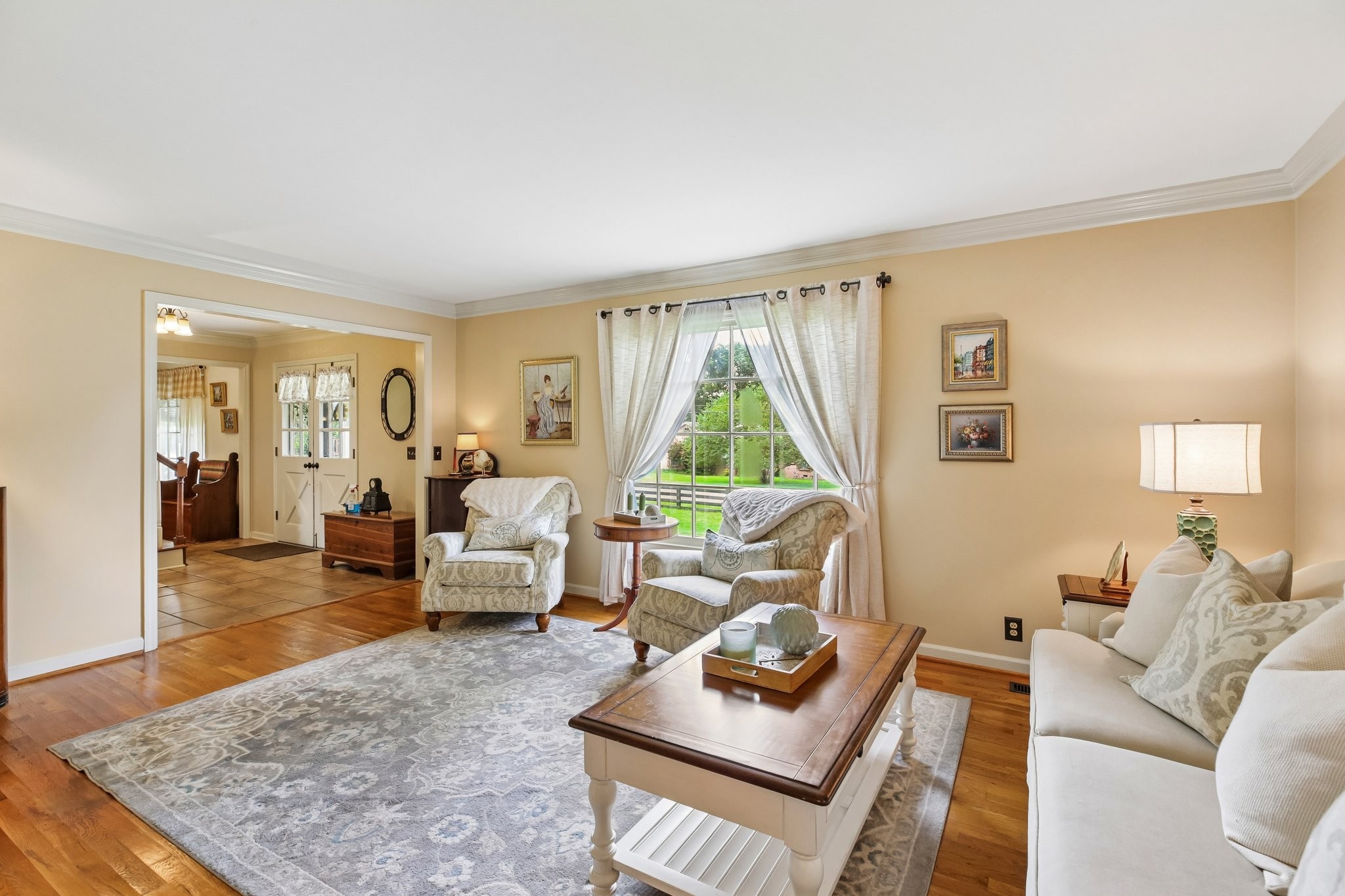 178 Meadowlake Dr