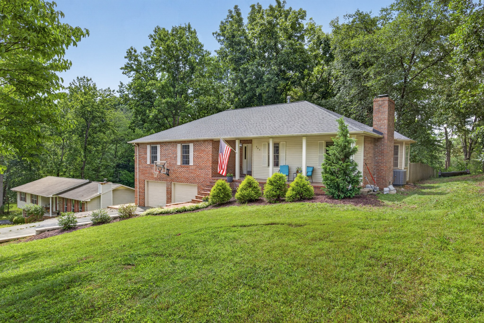 864 Spring Valley Rd