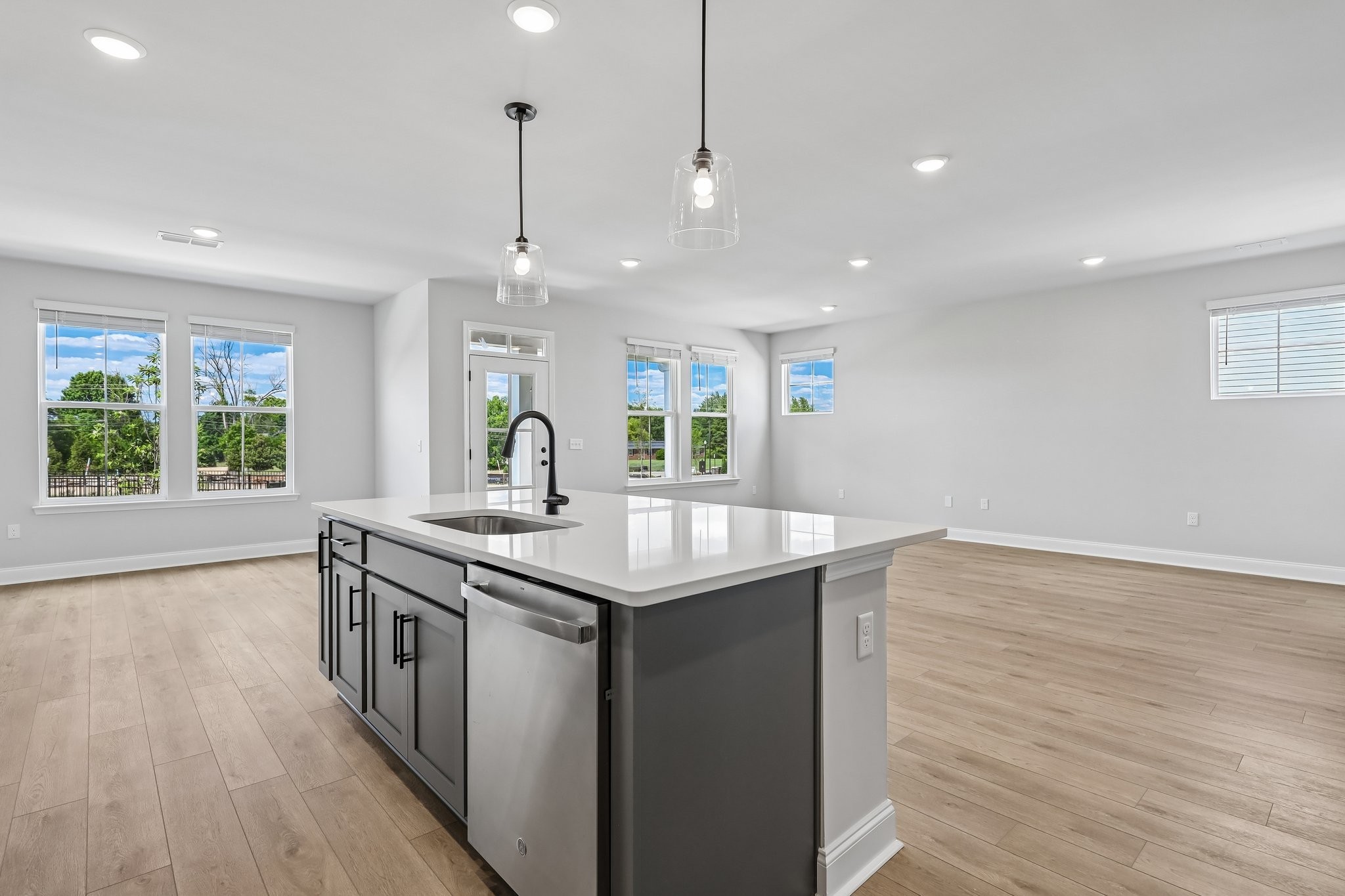 2705 Wilkinson Pike