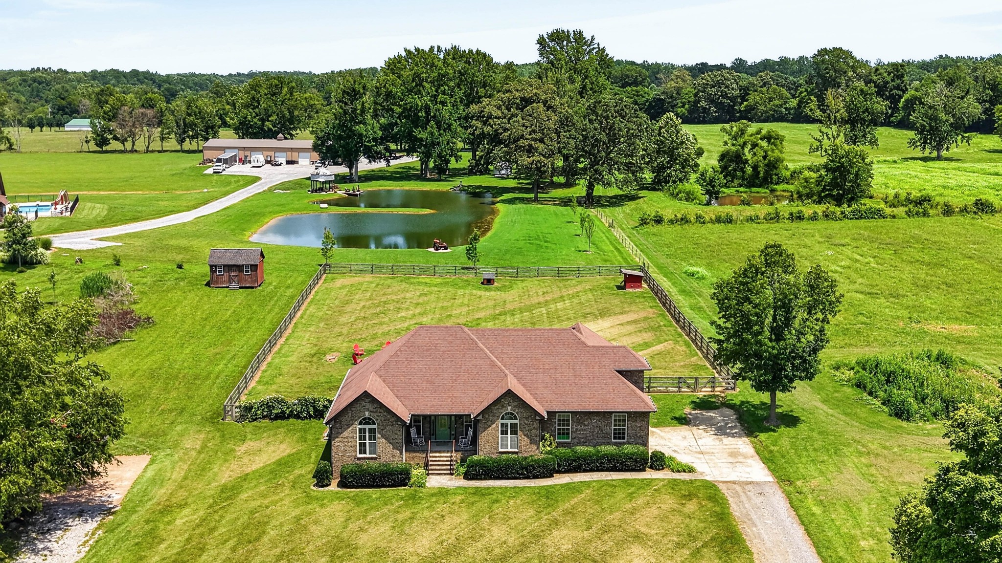 530 Thompson Ln