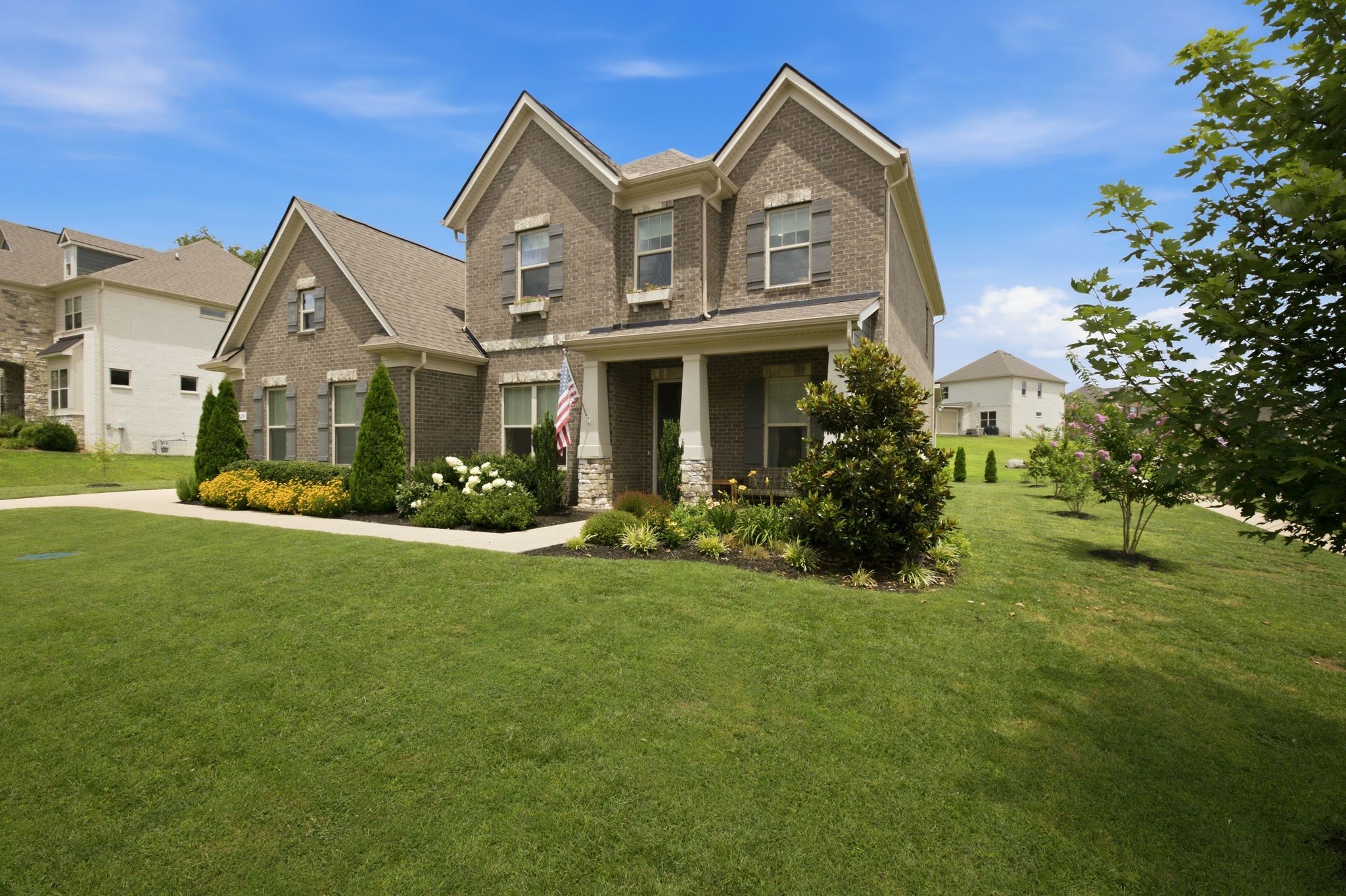 3229 Chase Point Dr