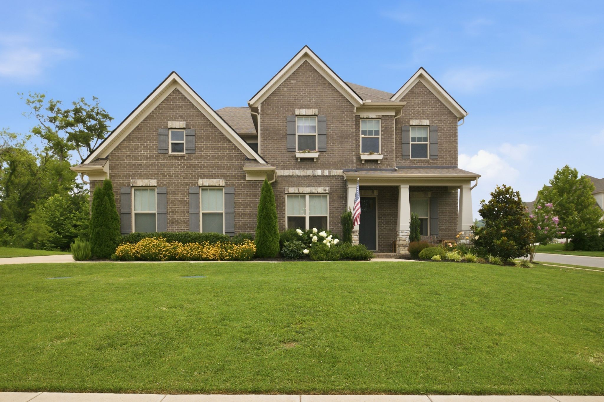 3229 Chase Point Dr