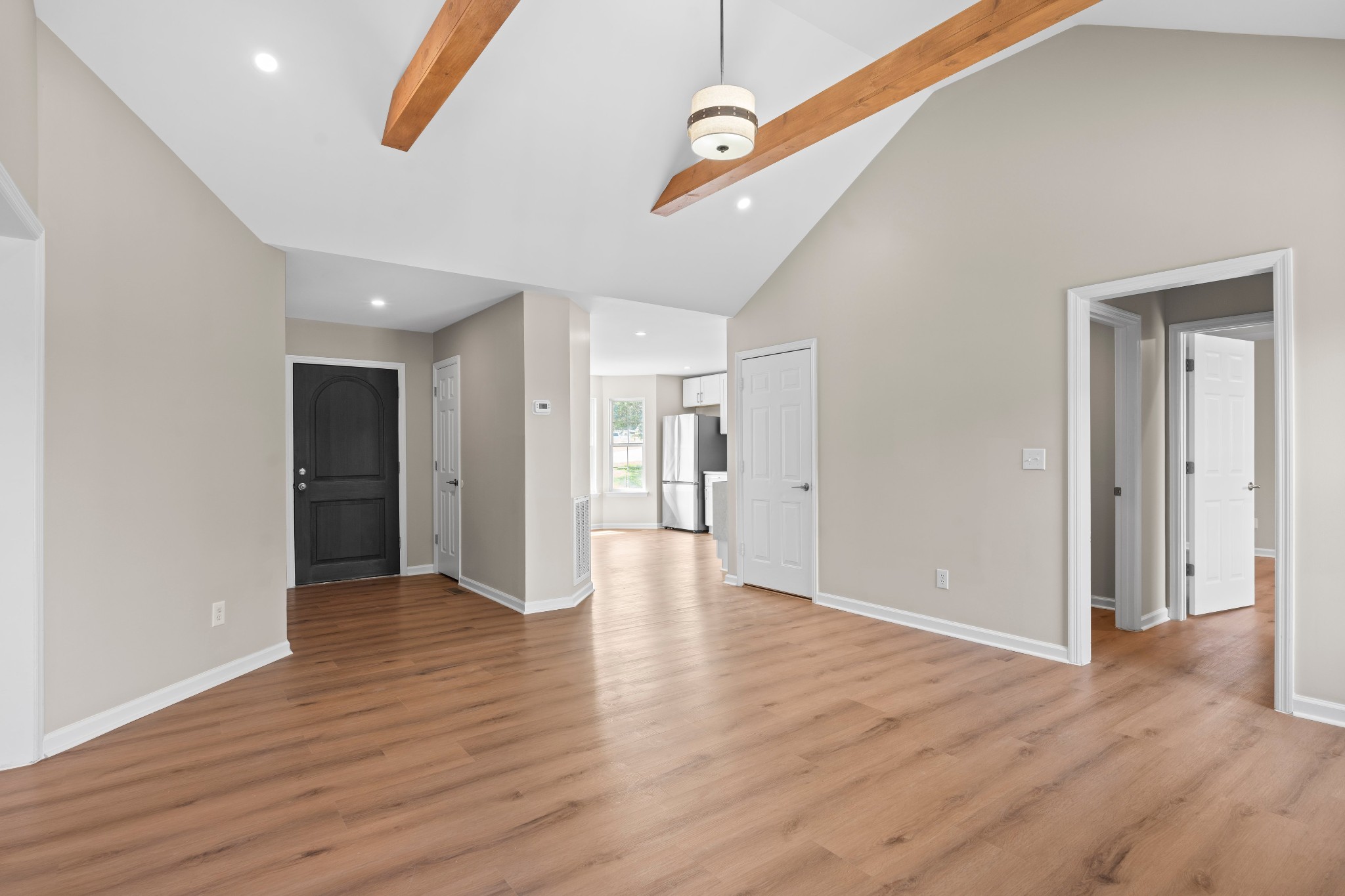 7817 Shauna Cir