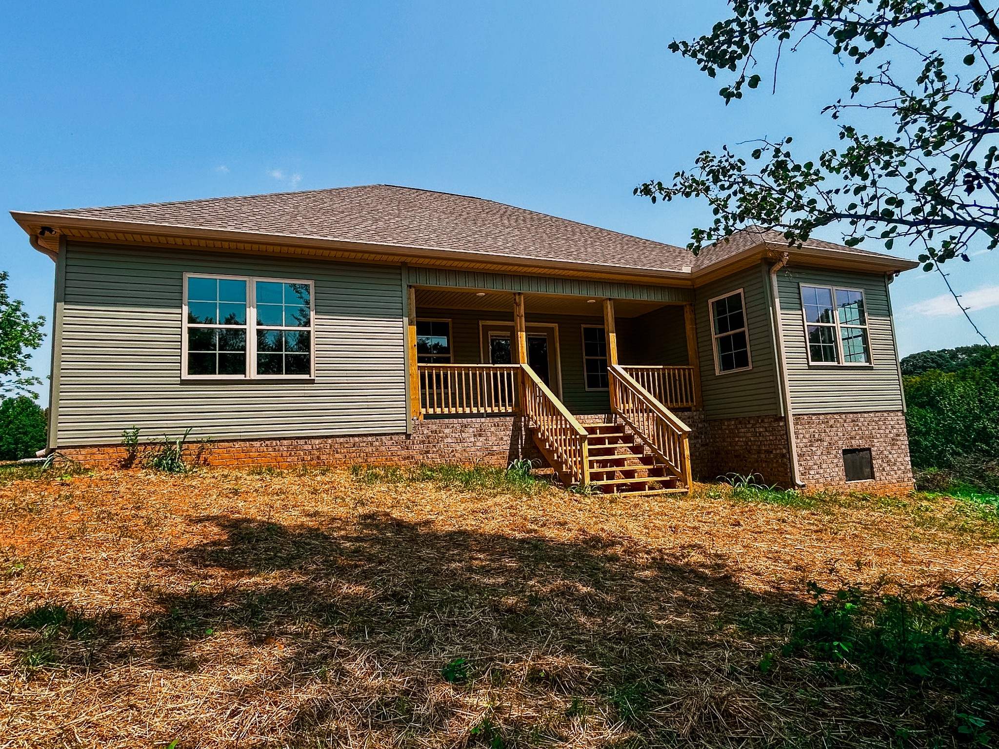 1281 Vickie Ln