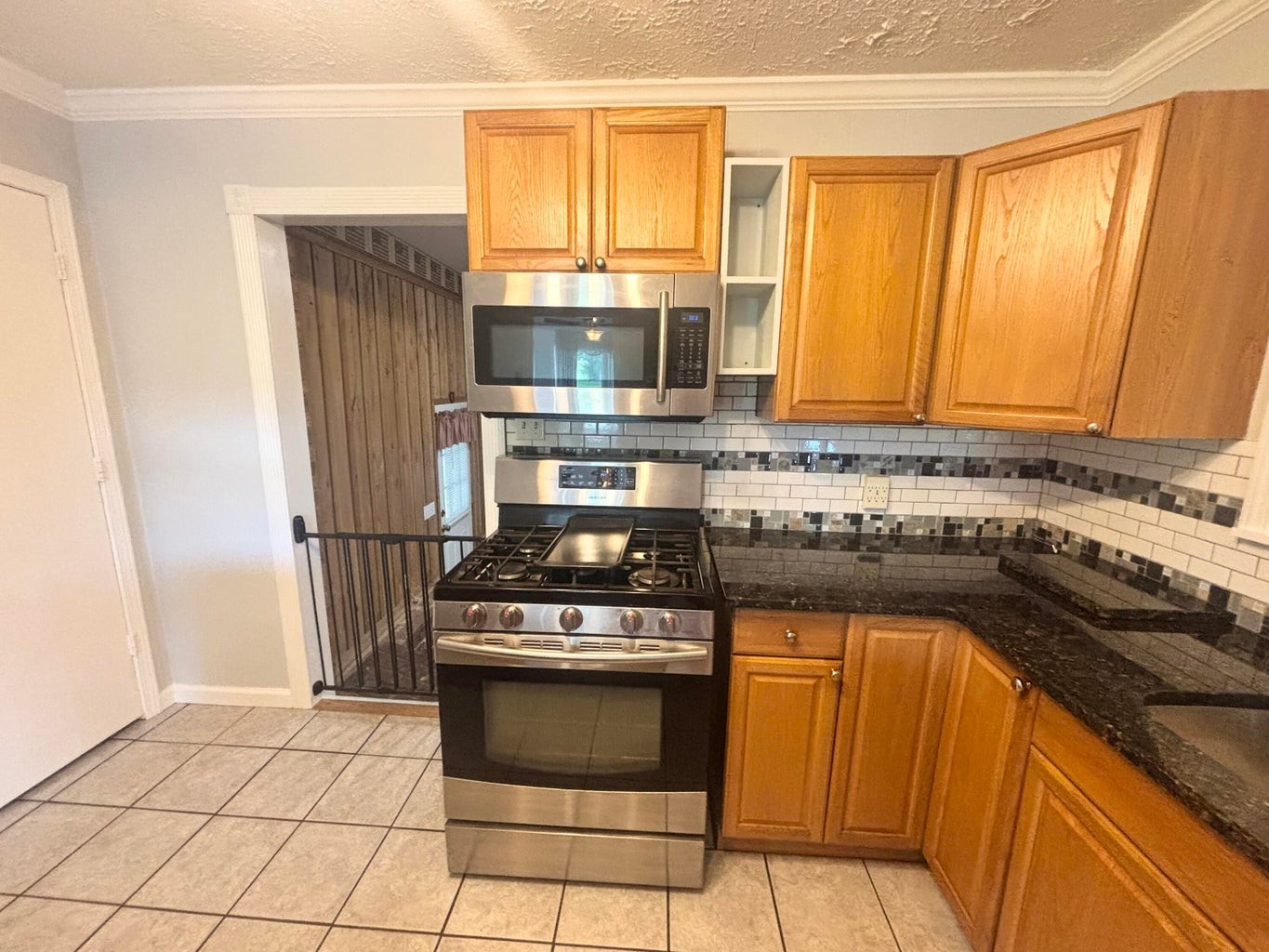 306 Brentwood St