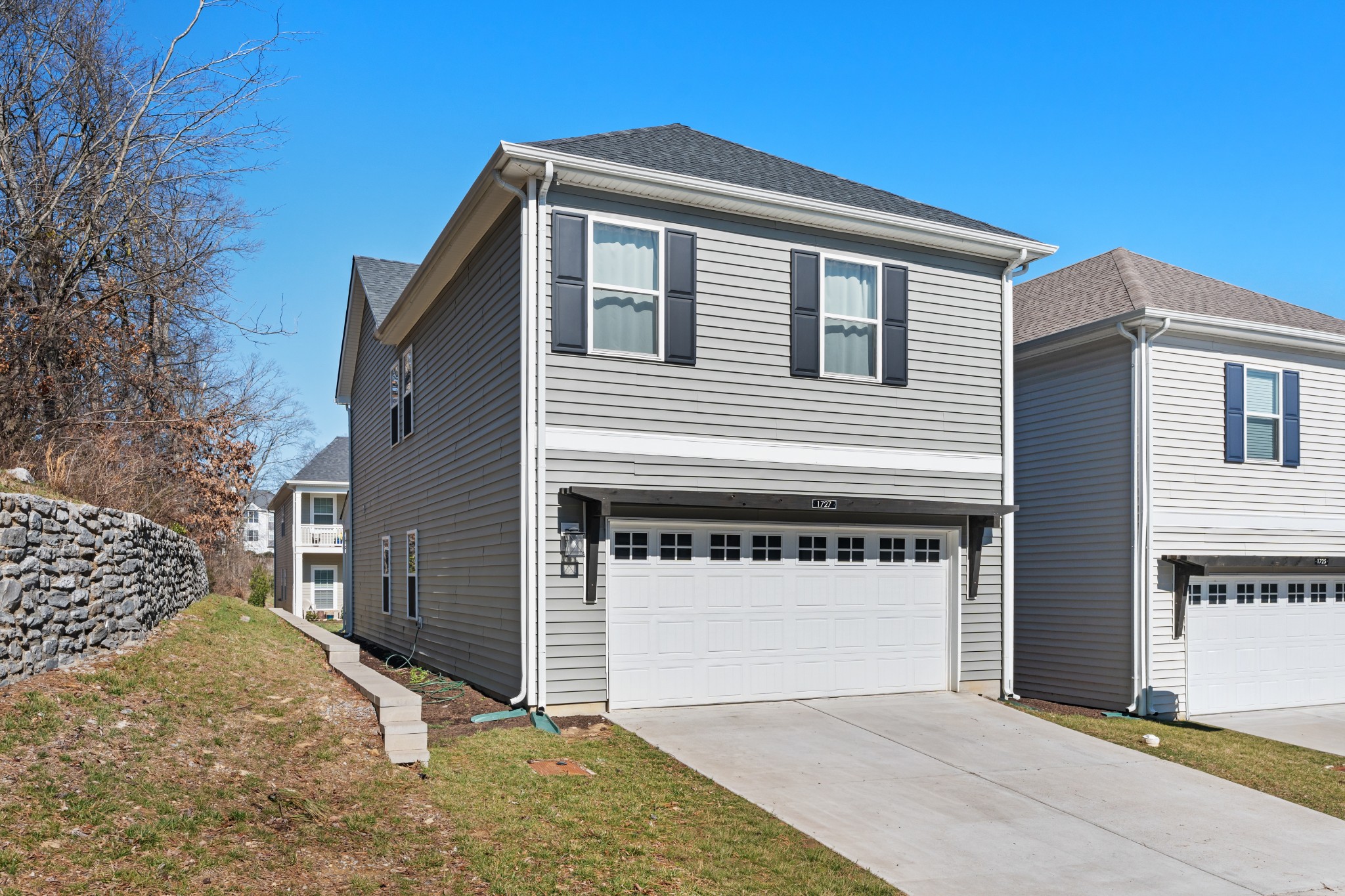 1727 Fenway Loop