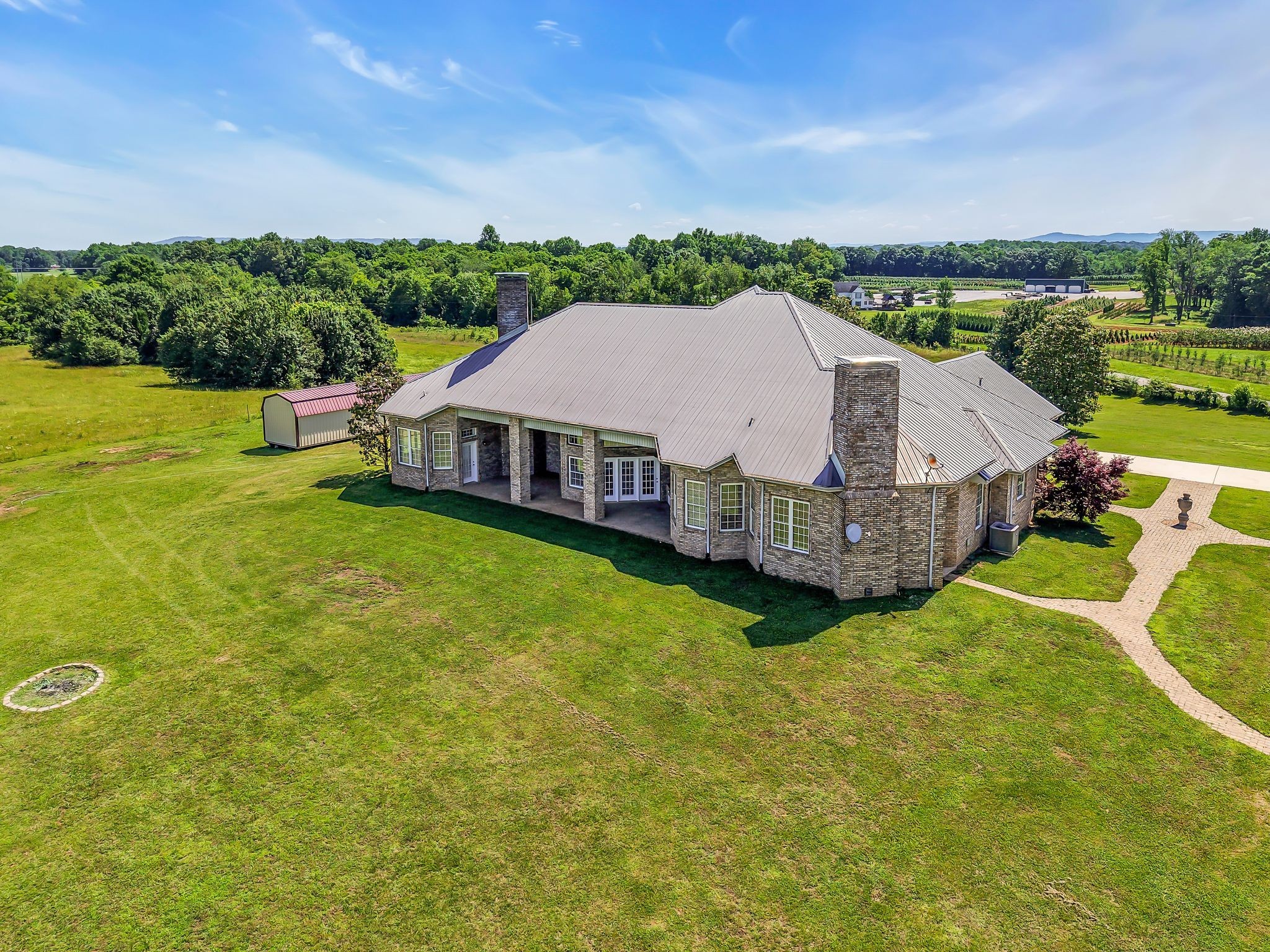 555 Randall Hitchcock Rd