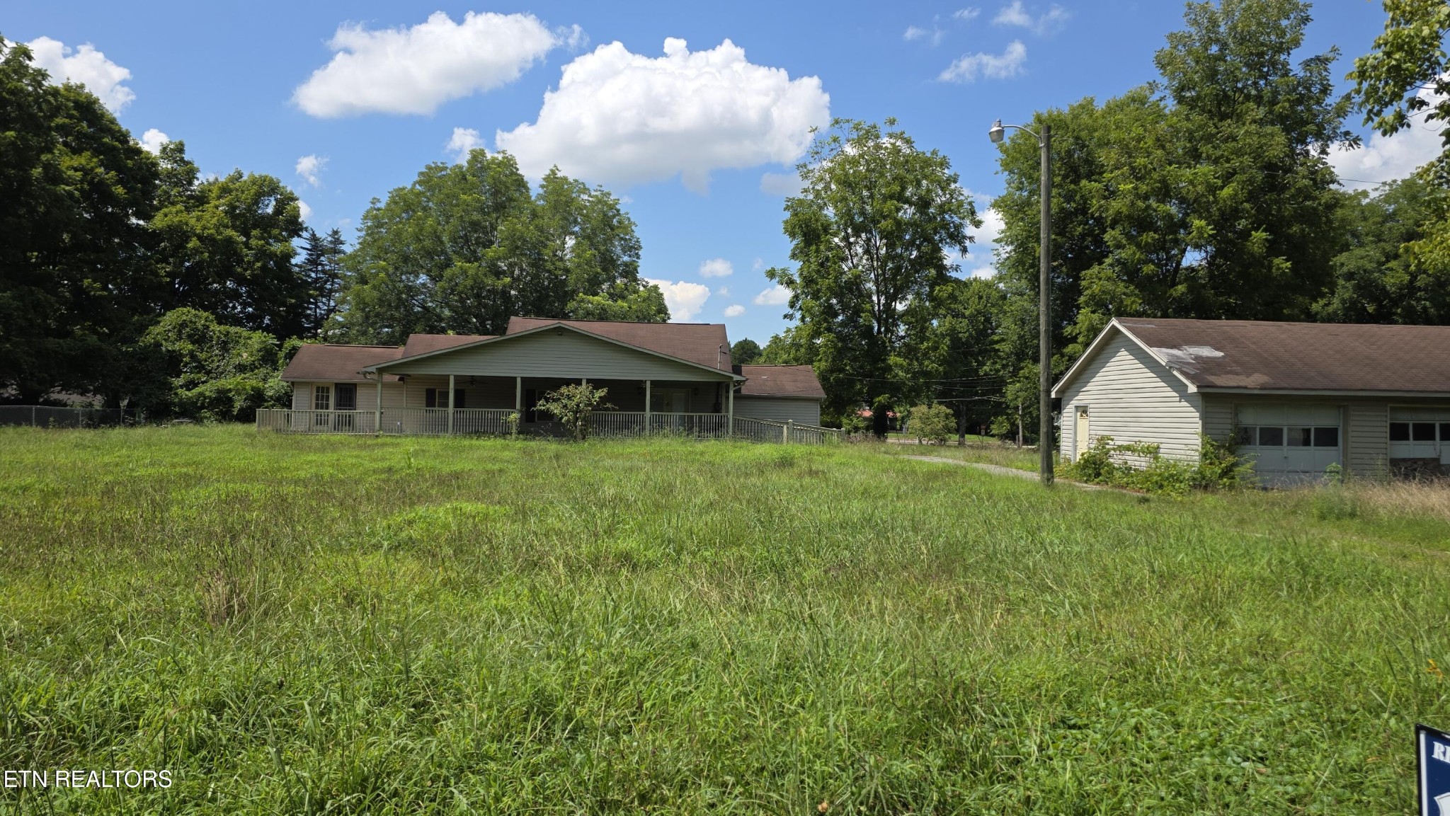 7011 Shell Lane