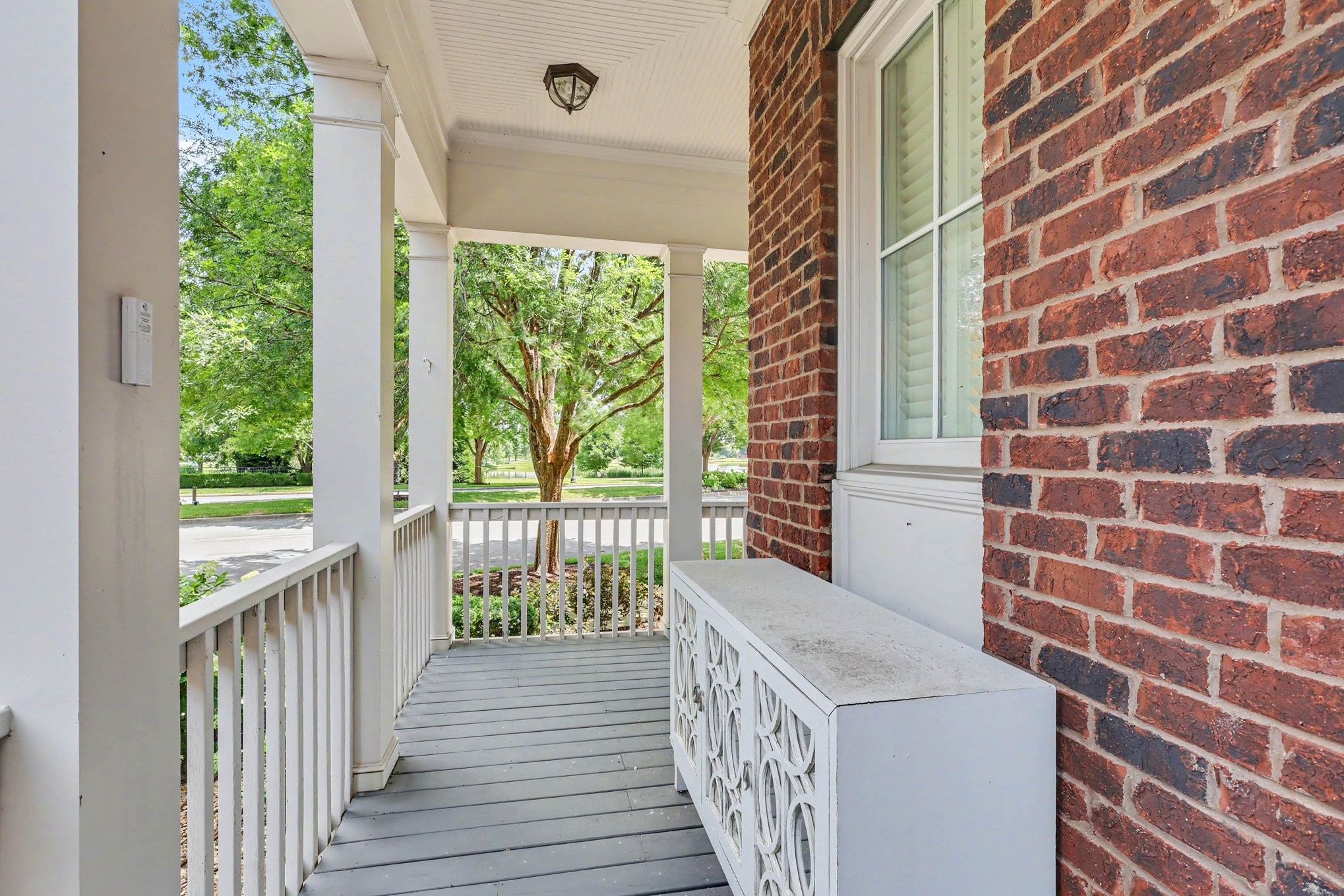 991 Westhaven Blvd