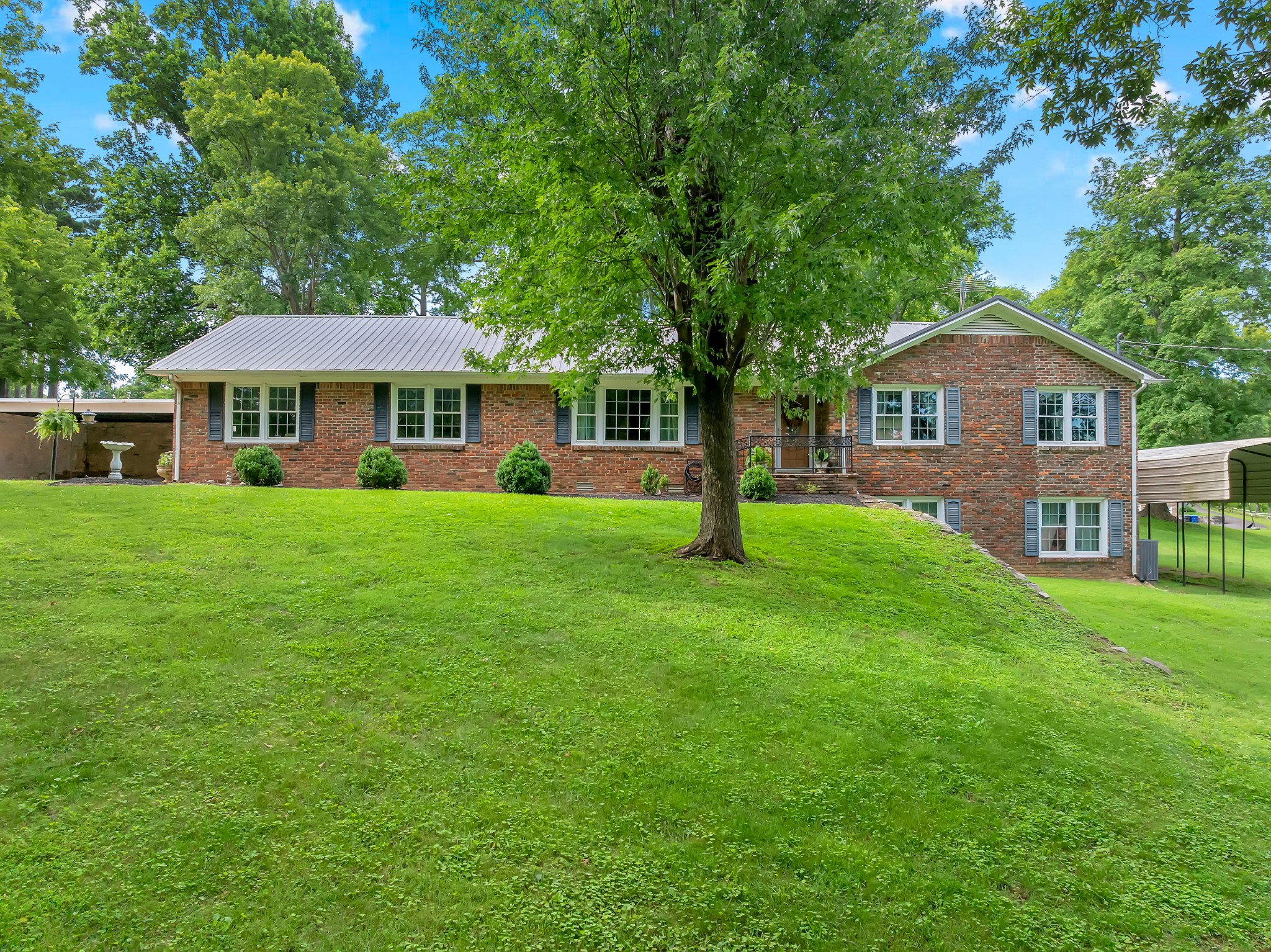 102 Jefferson Dr
