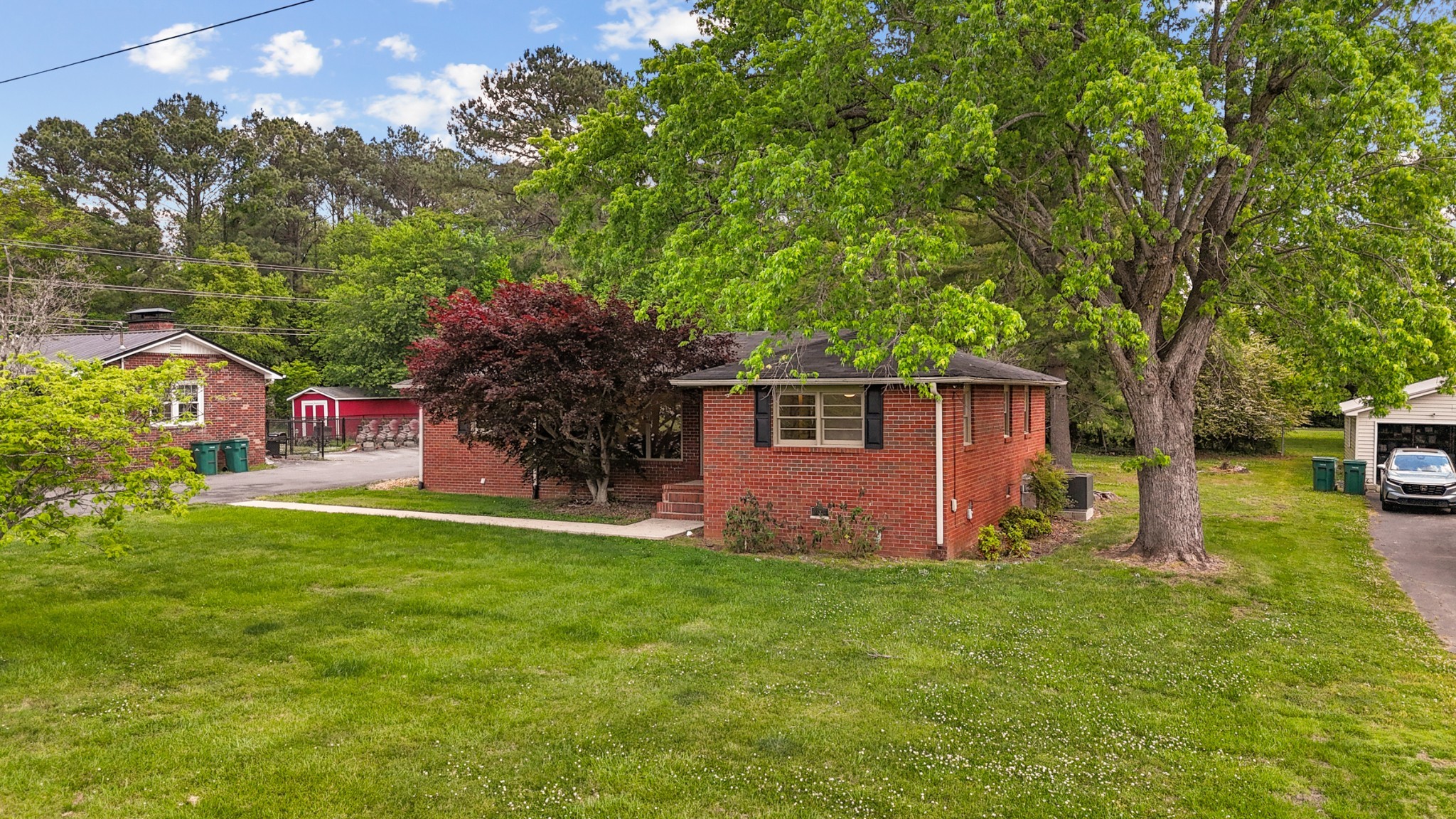 128 Bel Aire Dr
