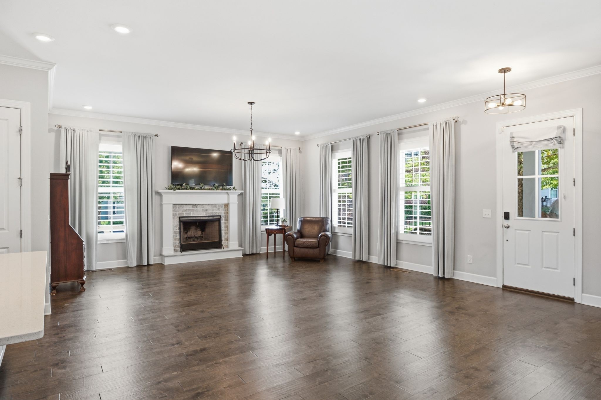 3001 Rural Plains Cir