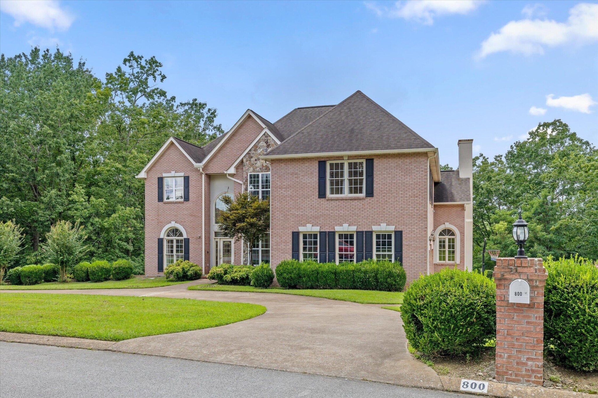 800 Sunset Mountain Drive