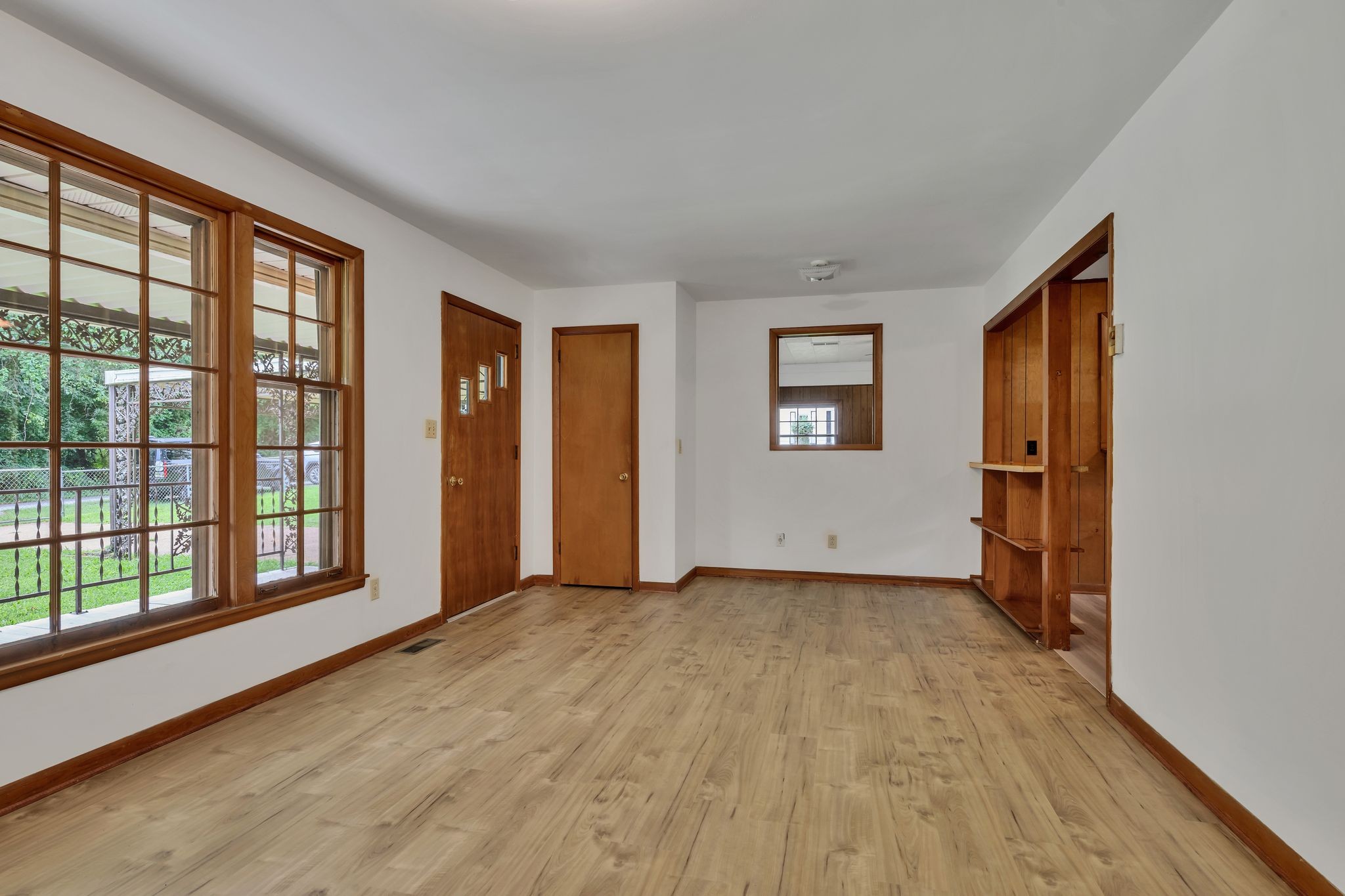 122 Tracy Academy St