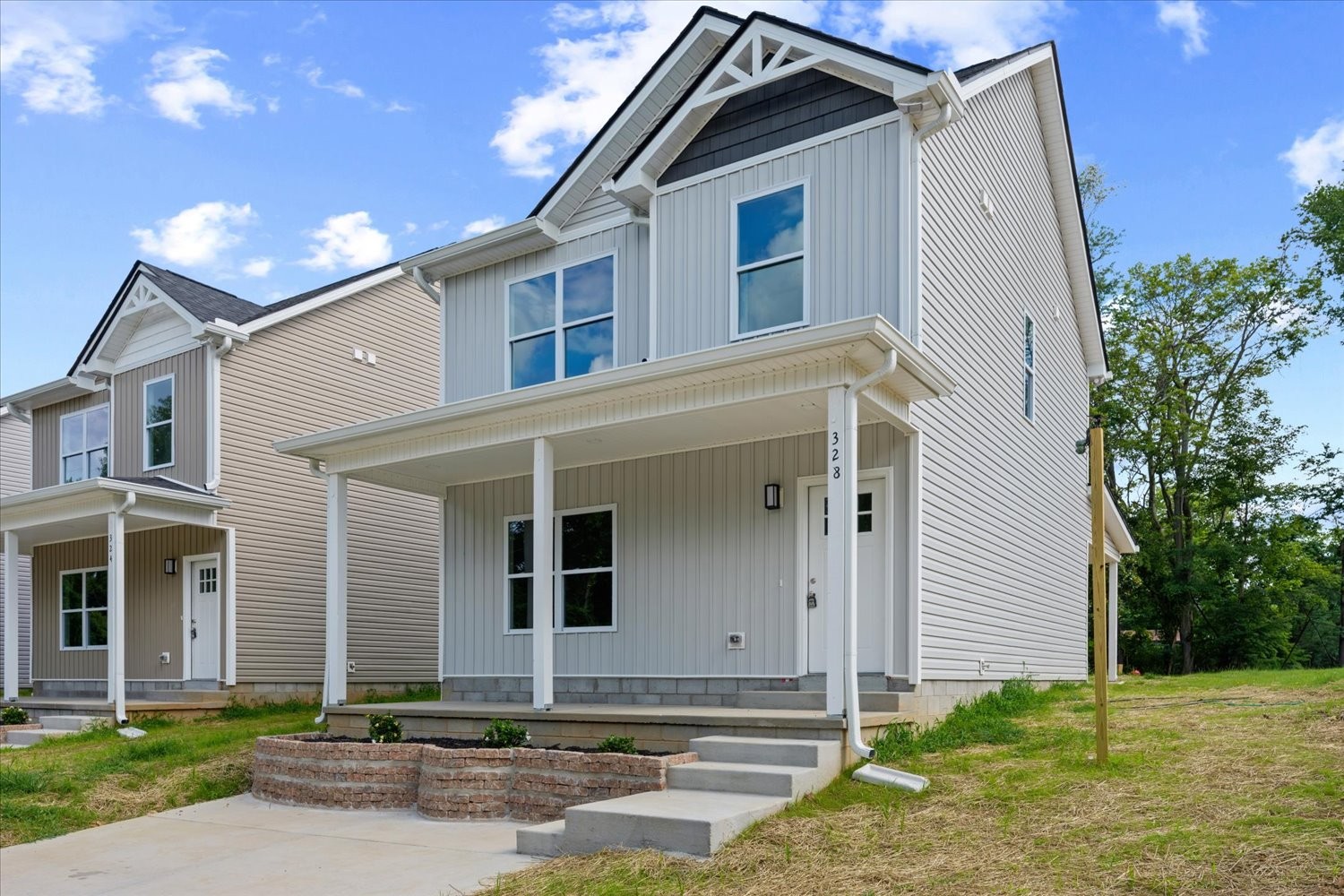 328 Mitchell St