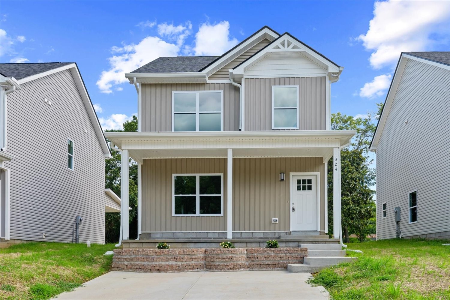 328 Mitchell St