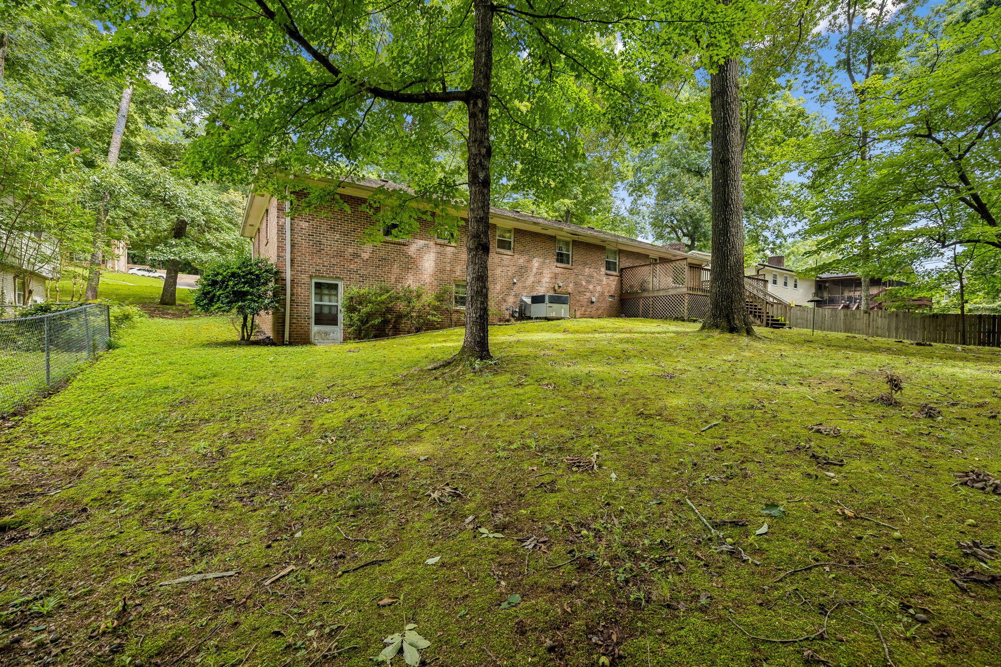3631 Woodcrest Circle, NW