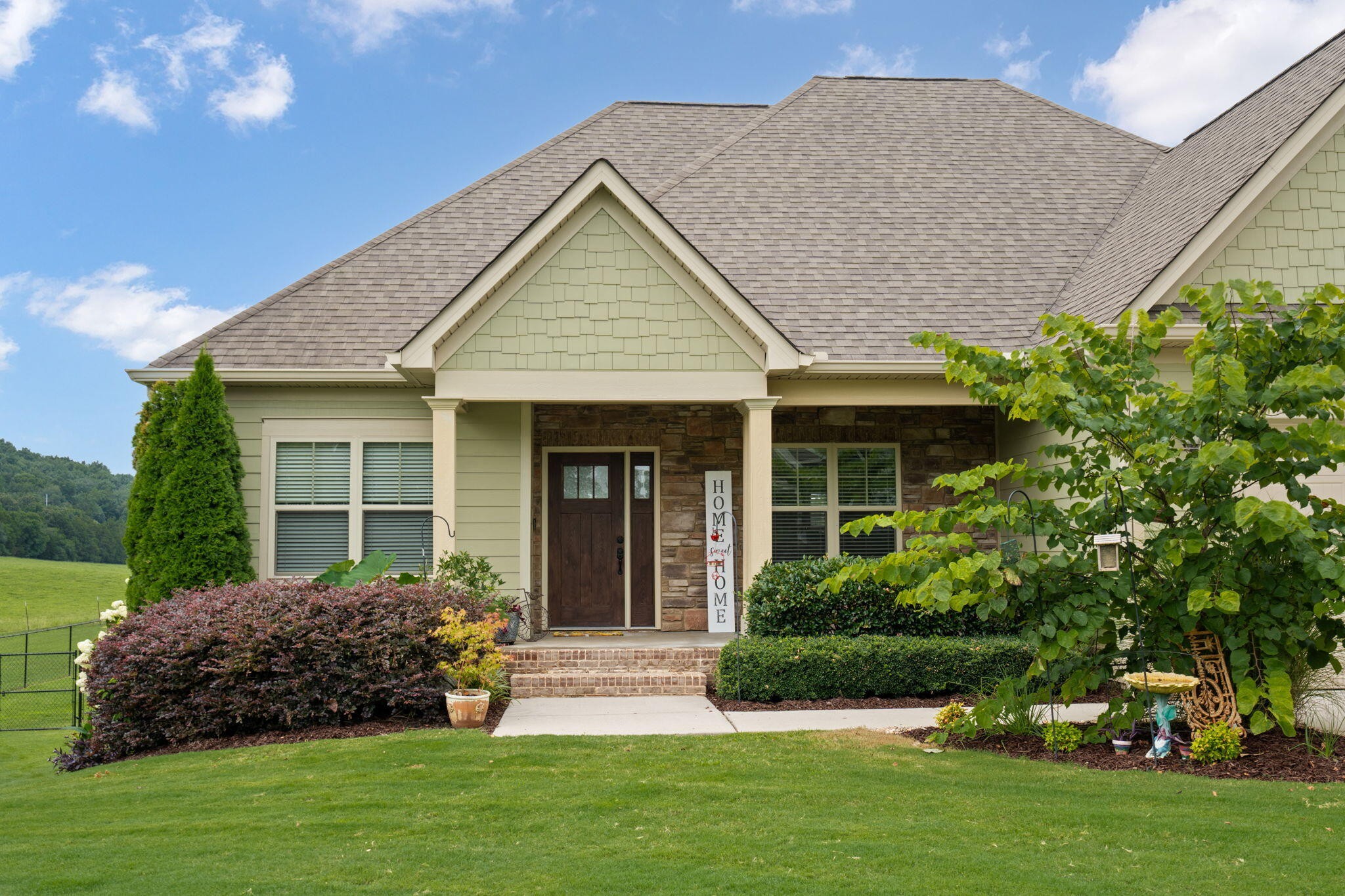 112 Keystone Drive, NE