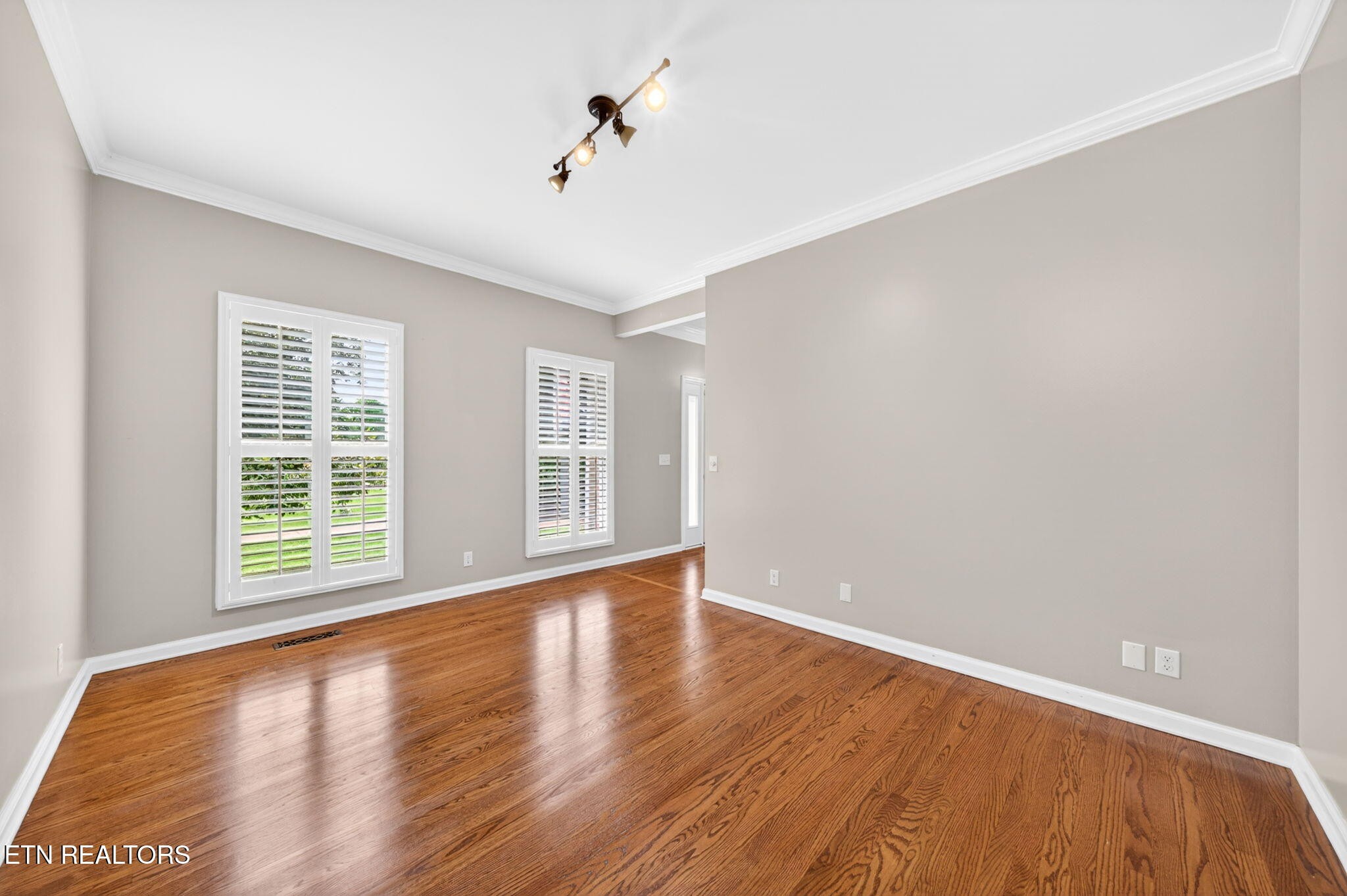 1515 Little John Lane
