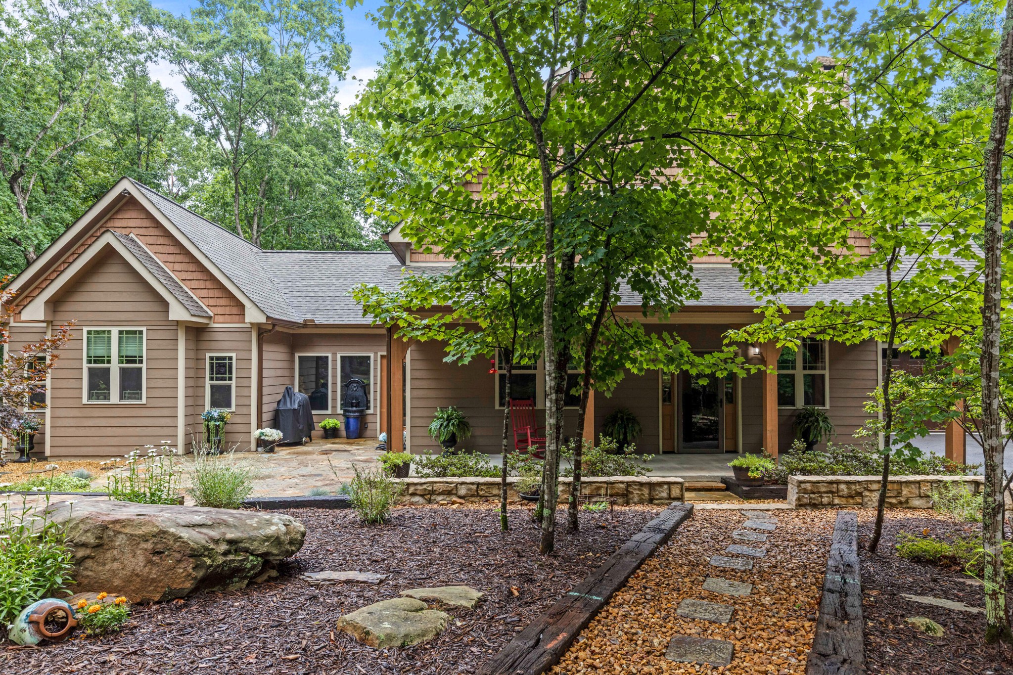65 Eagle Bluff Road