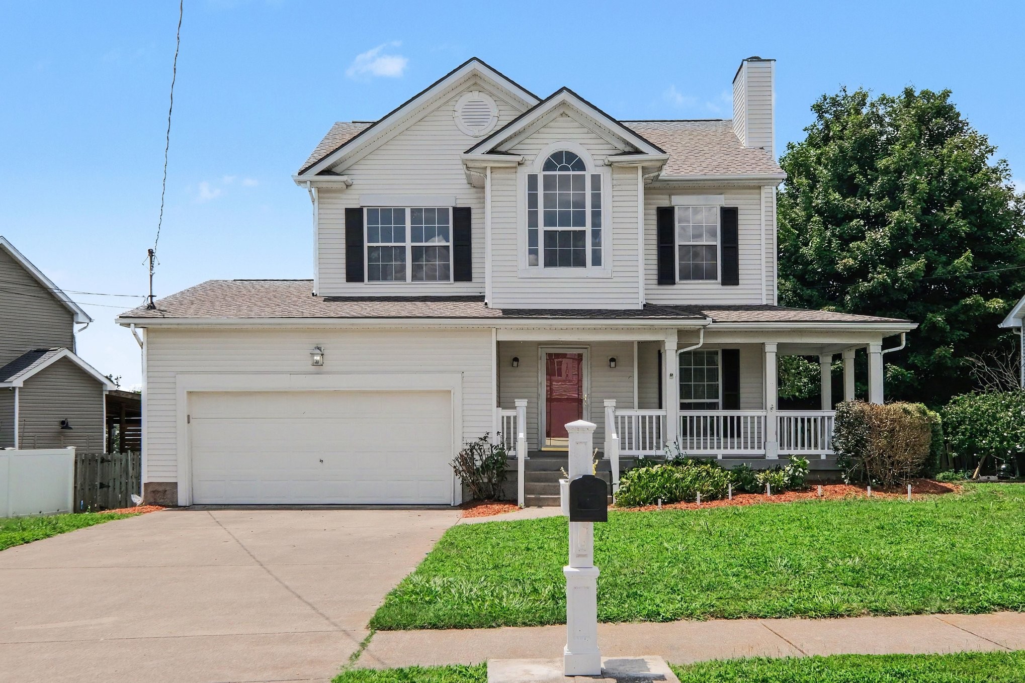 104 Deer Ridge Ln