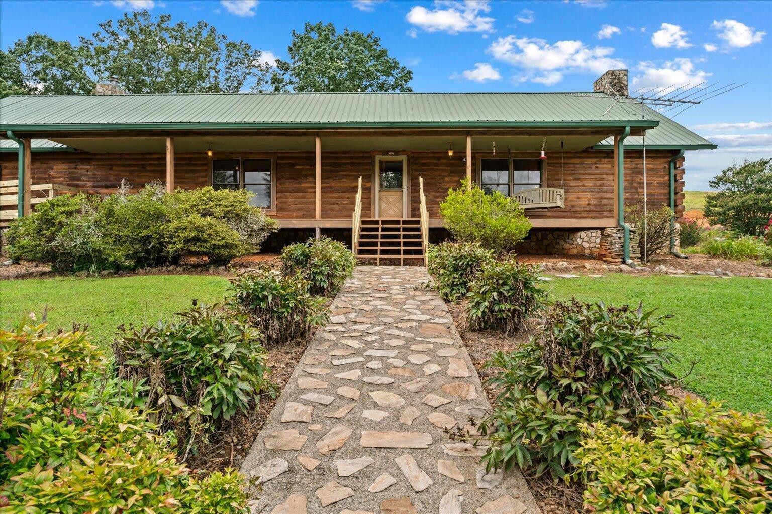 315 Woody Road, NW