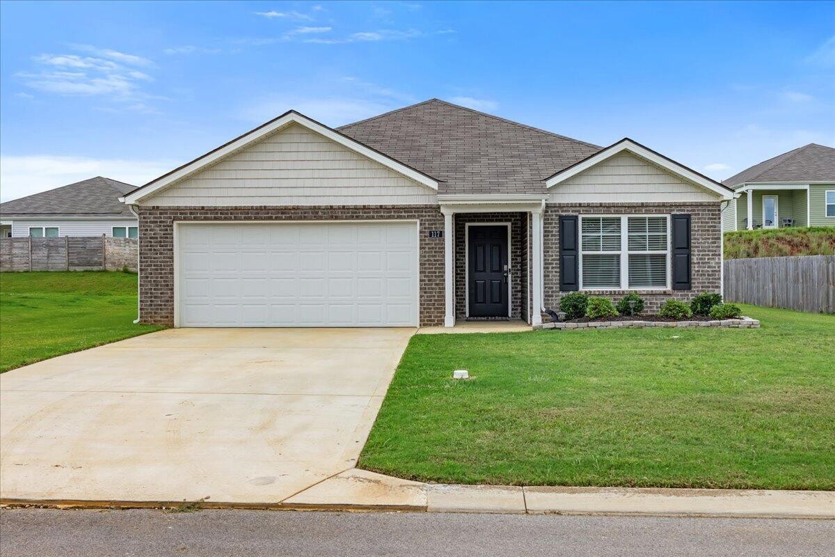 117 Crescent Circle
