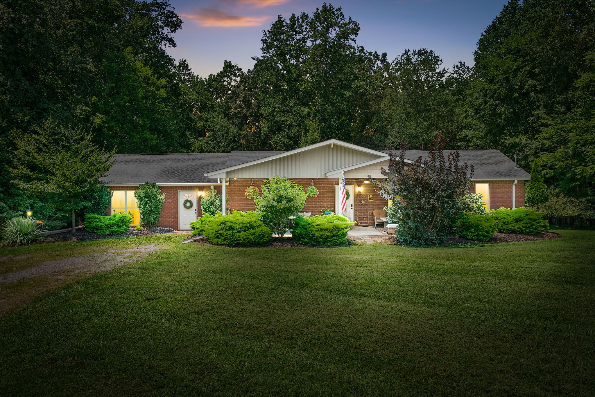 825 Pollard Rd