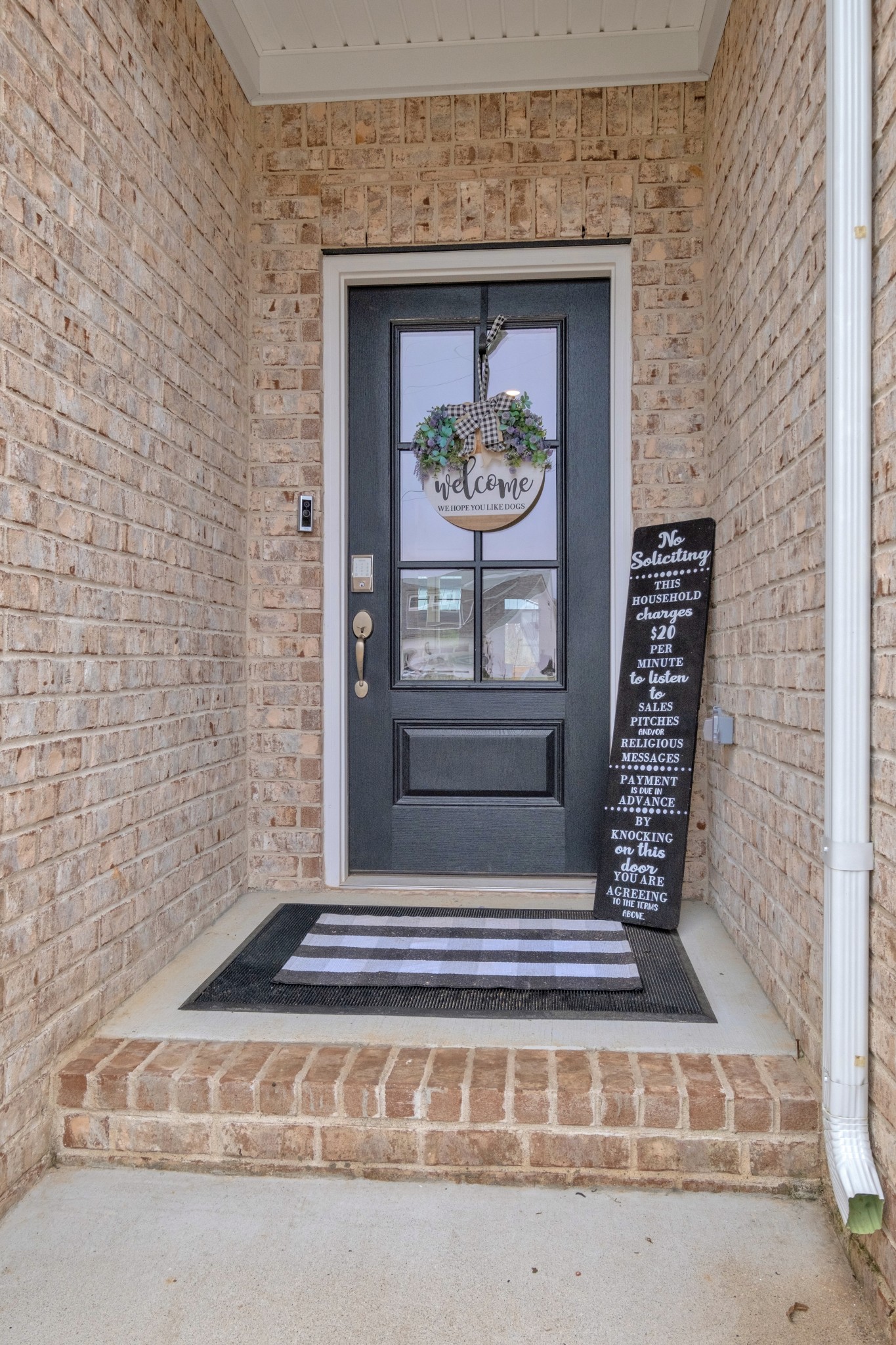 408 Ruby Oaks Ln